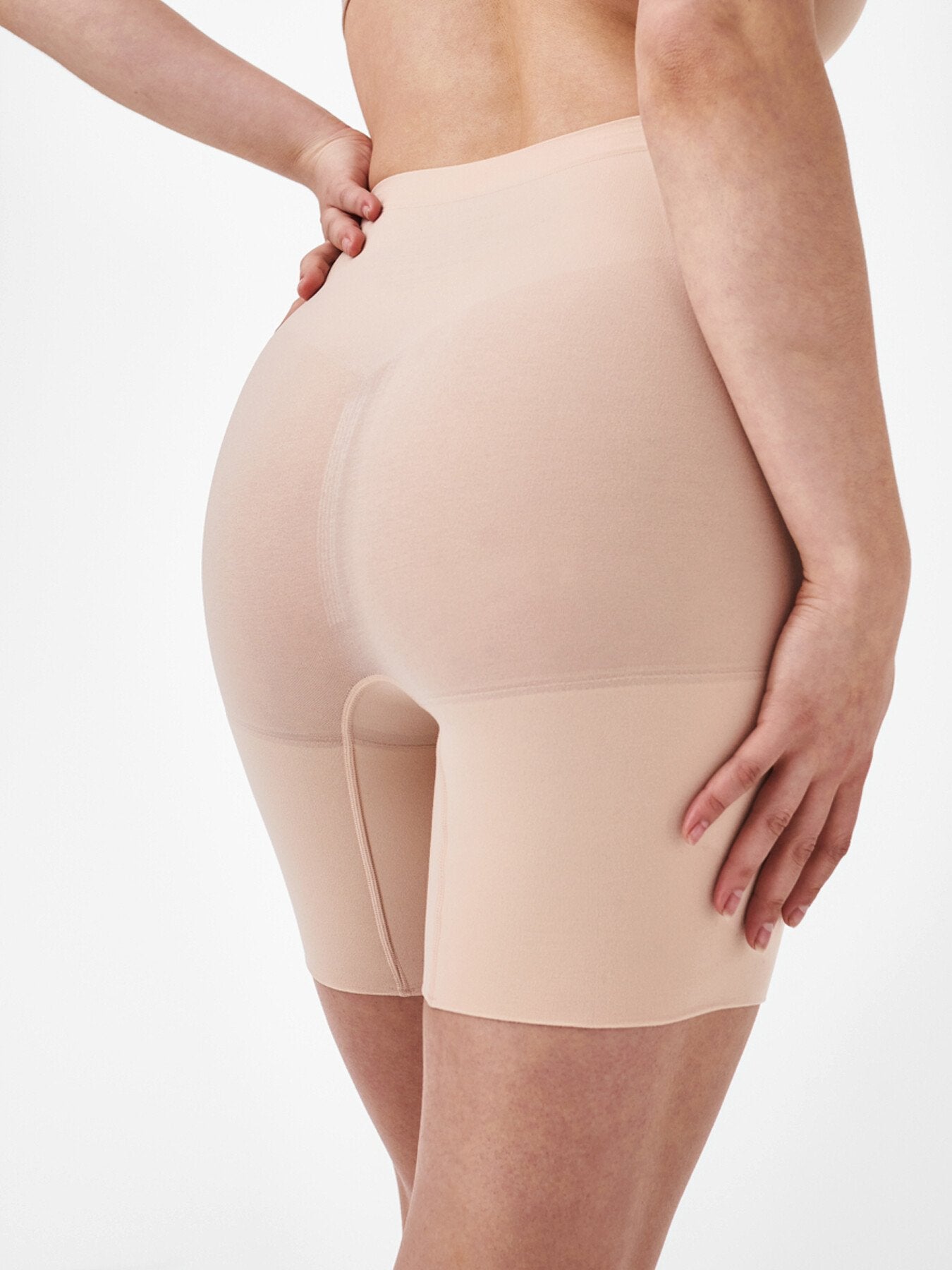 Everyday Shaping Short