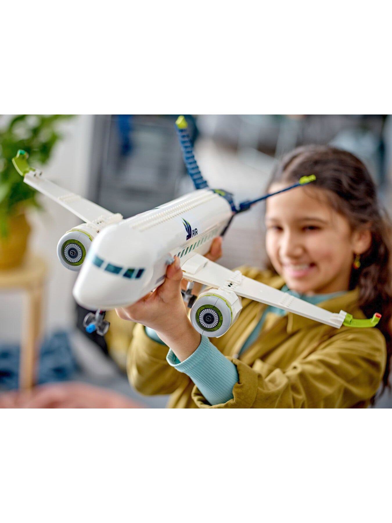 City Airport Passenger Airplane Toy 60367