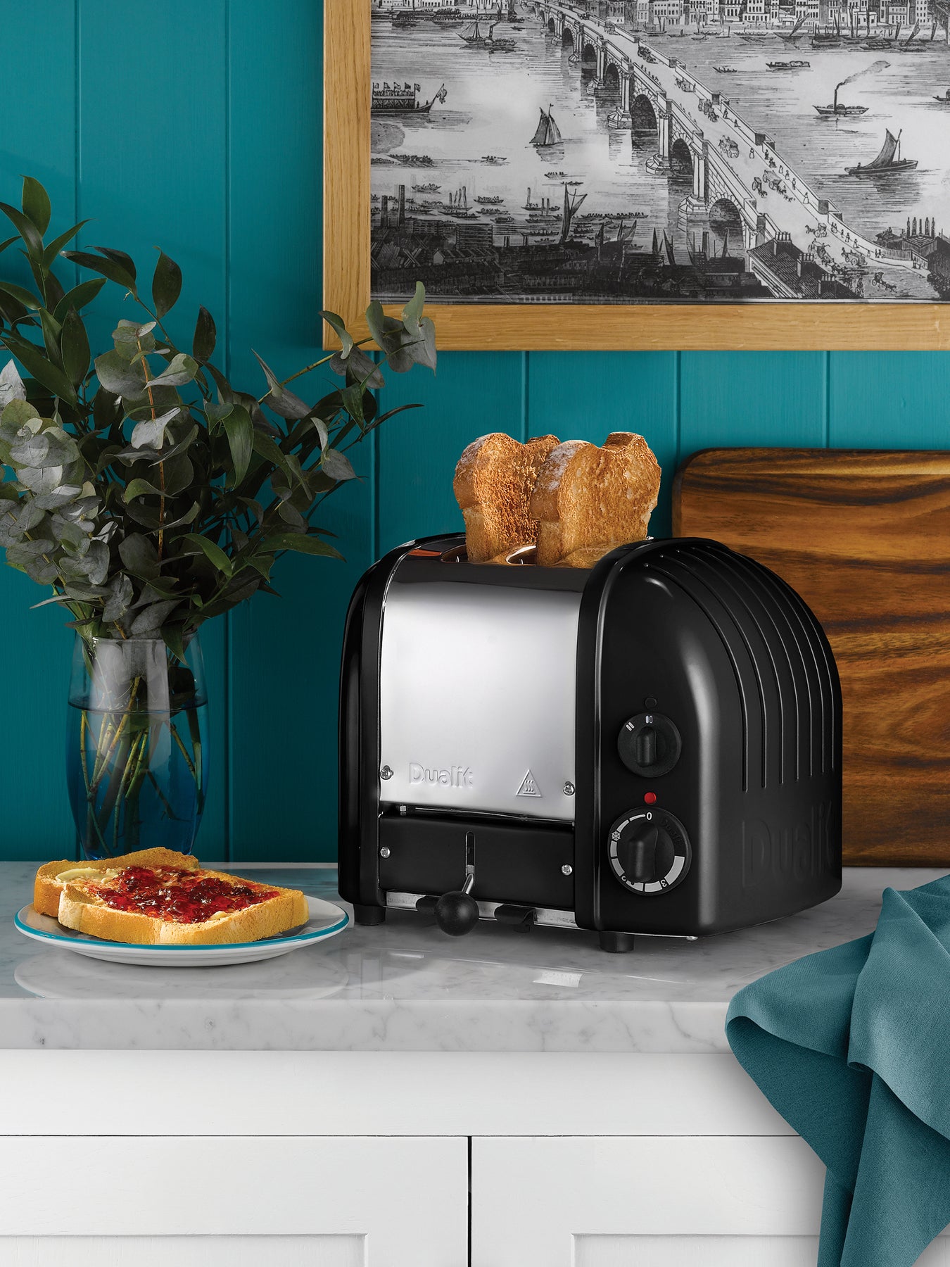 Classic Vario AWS 2 Slice Toaster Black