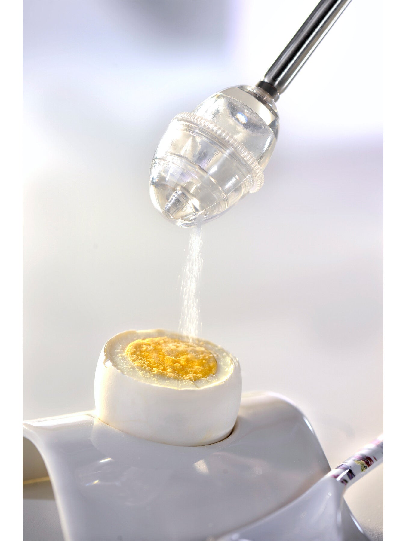 OVO Egg Cracker with Salt Shaker