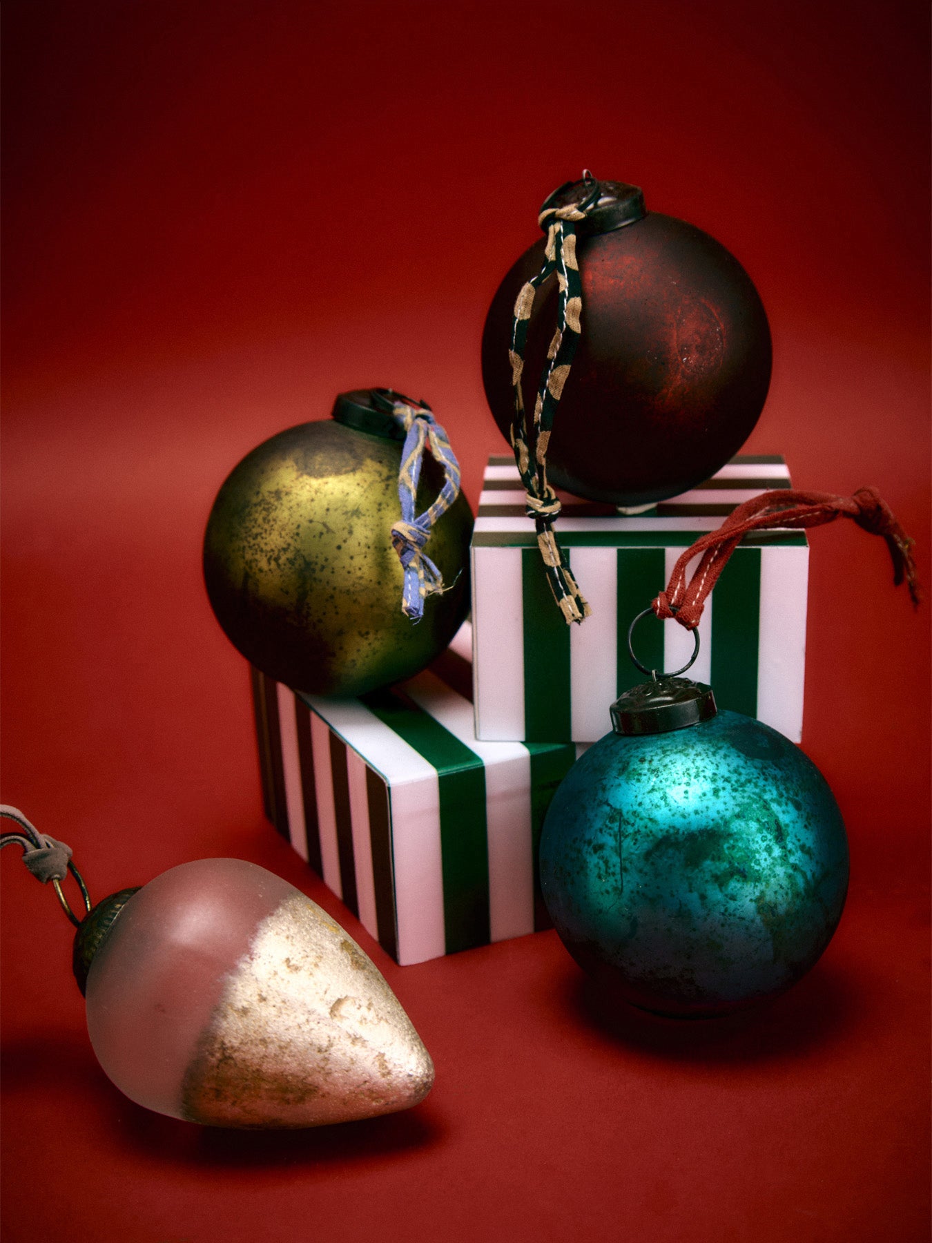 Mixed Coloured Baubles Christmas Decoration Set of 4