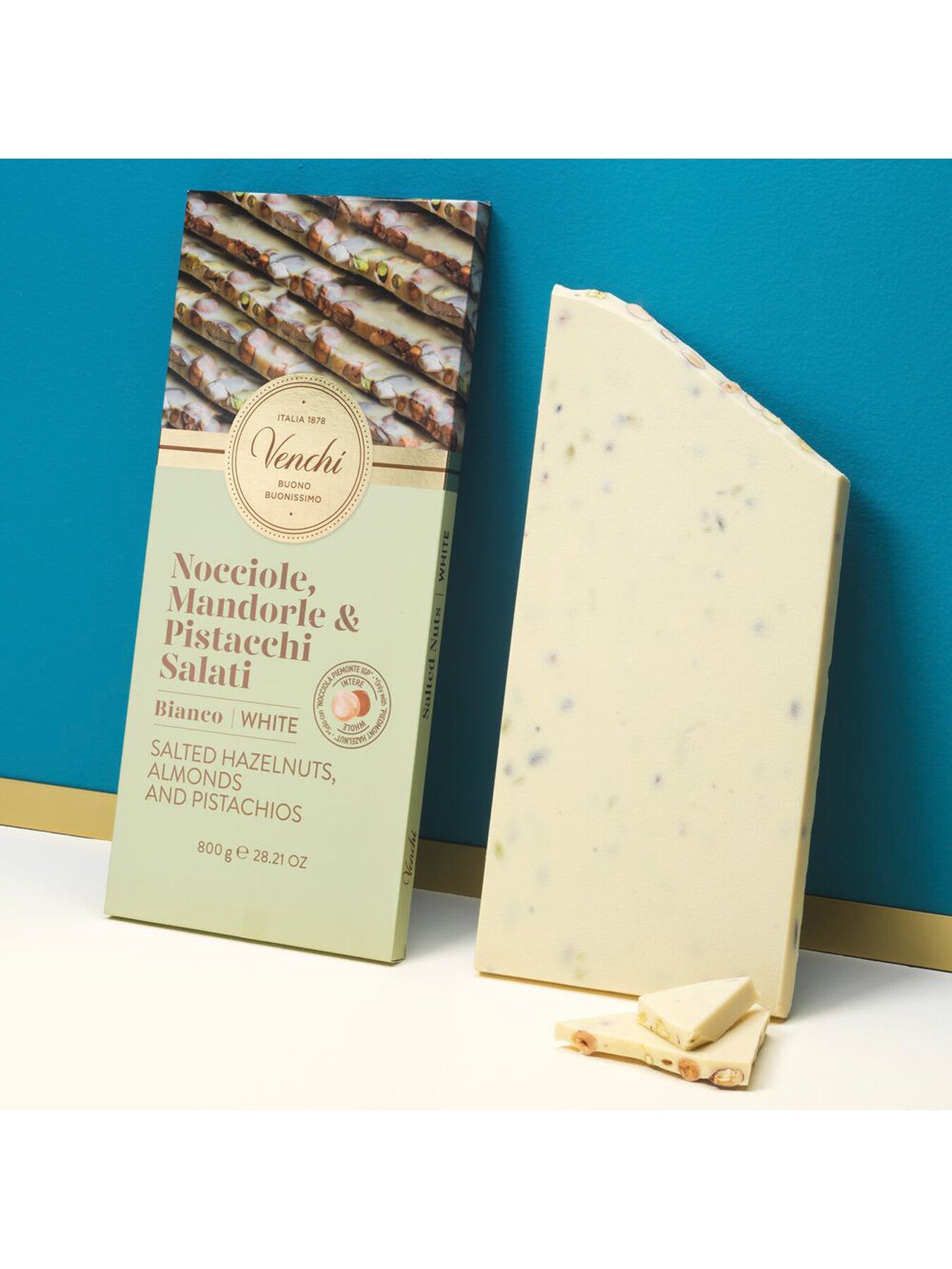 White Chocolate Salted with Salted Nuts Maxi Bar 800g