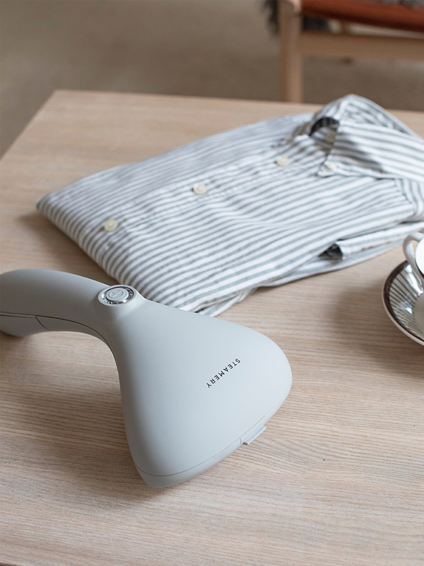 Cirrus No.2 Travel Steamer