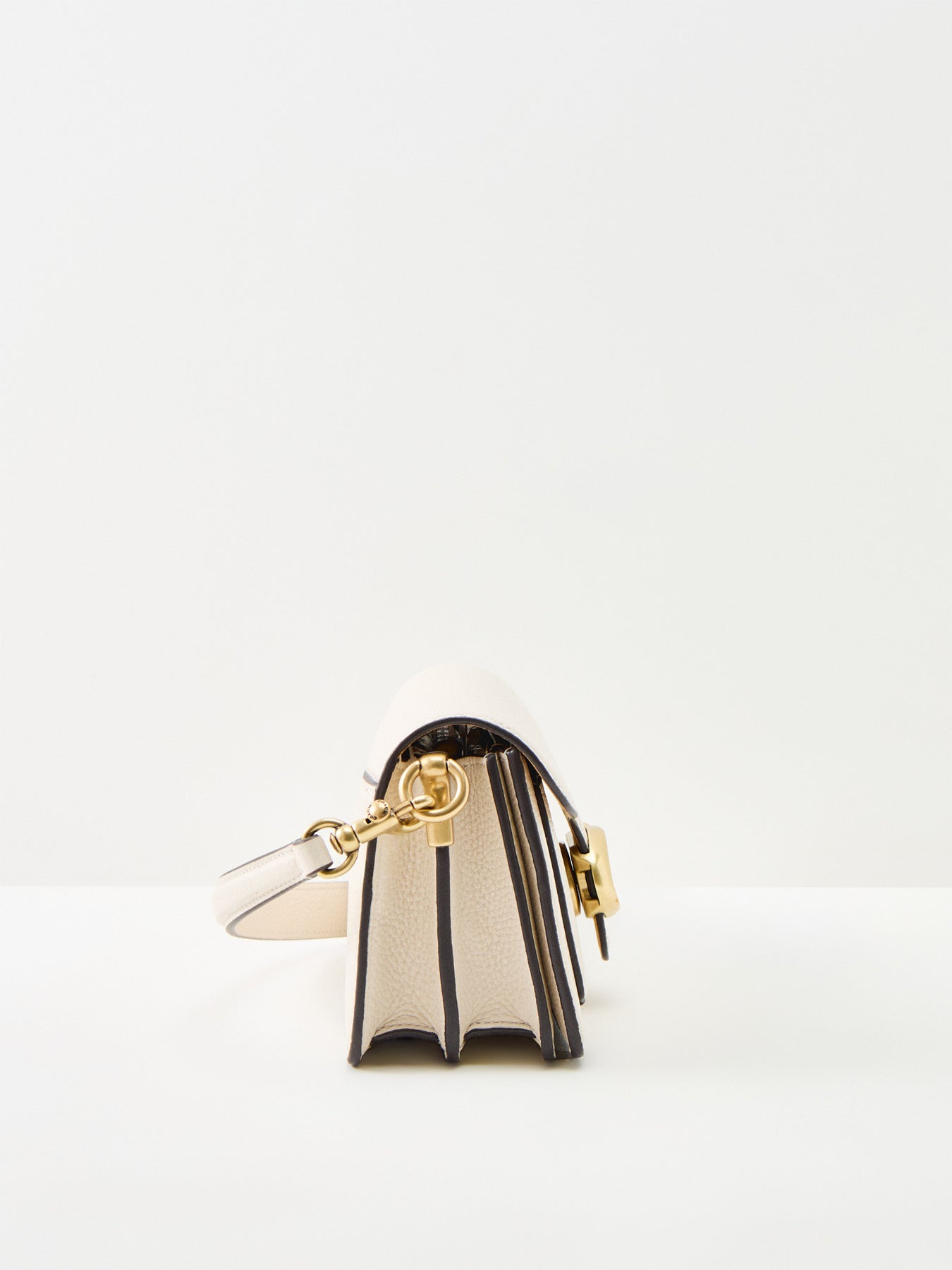 Tabby 20 Leather Shoulder Bag Chalk