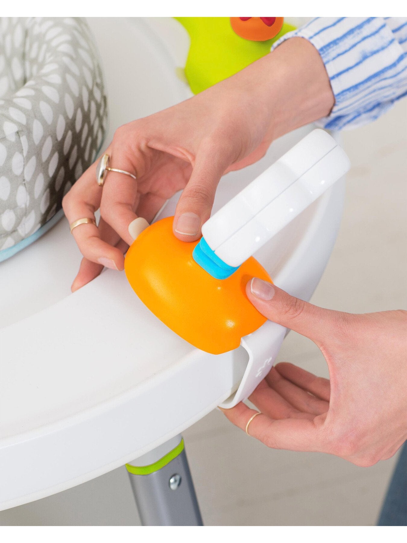 EM 3 Stage Activity Centre