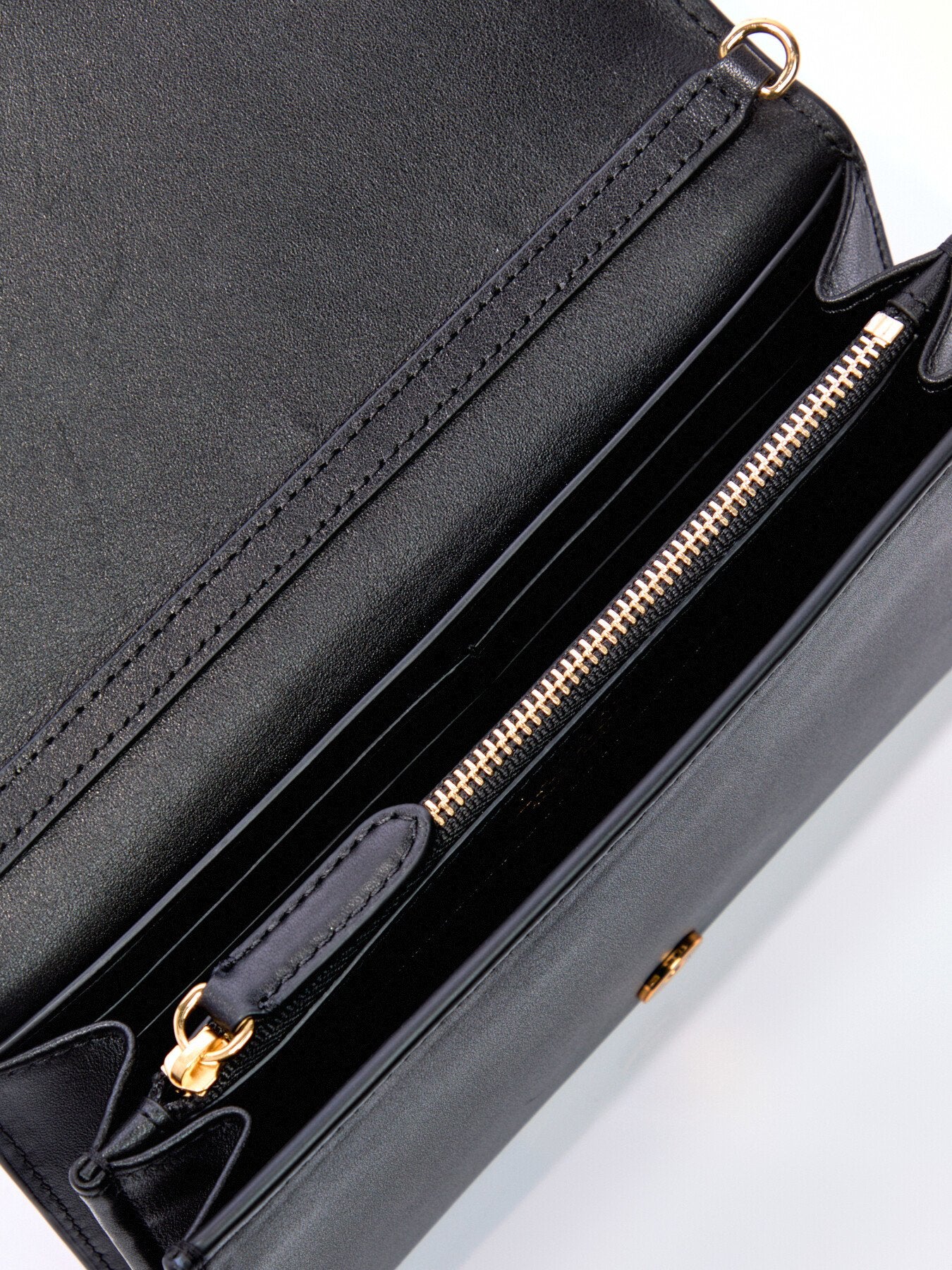 Adair 20 Crossbody Medium