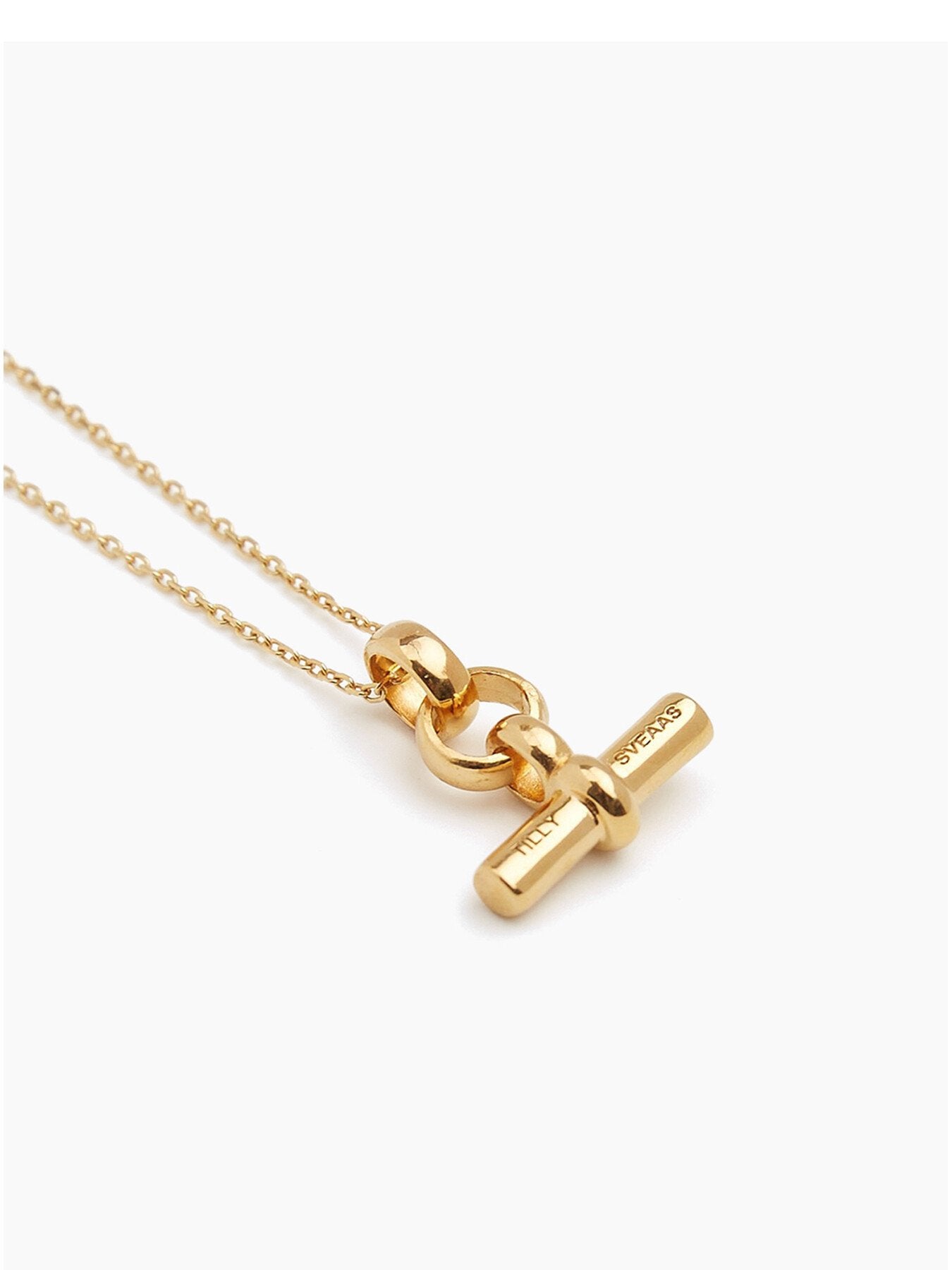 Mini Gold T-Bar On Trace Chain