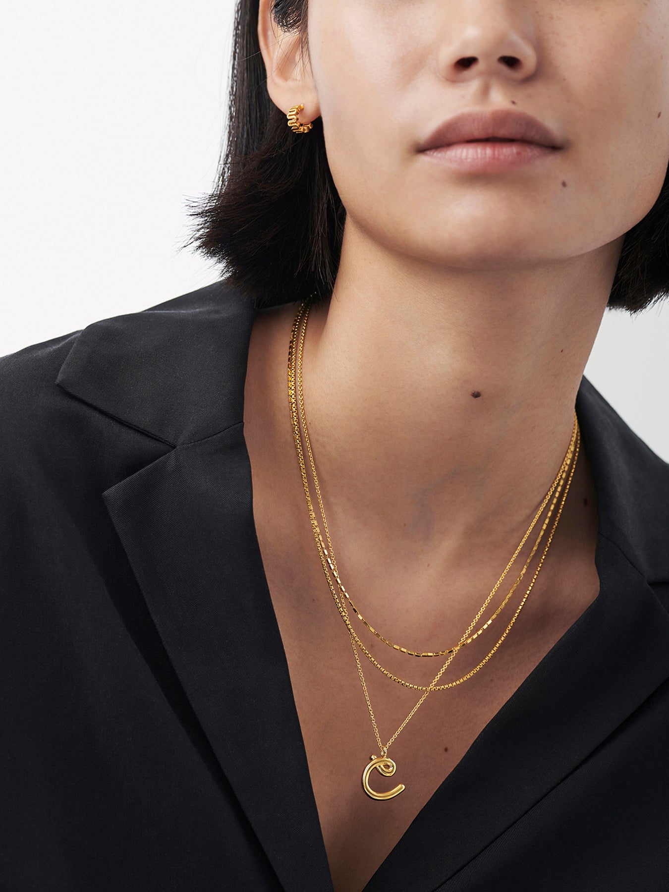 Curly Molten Initial C Pendant Necklace