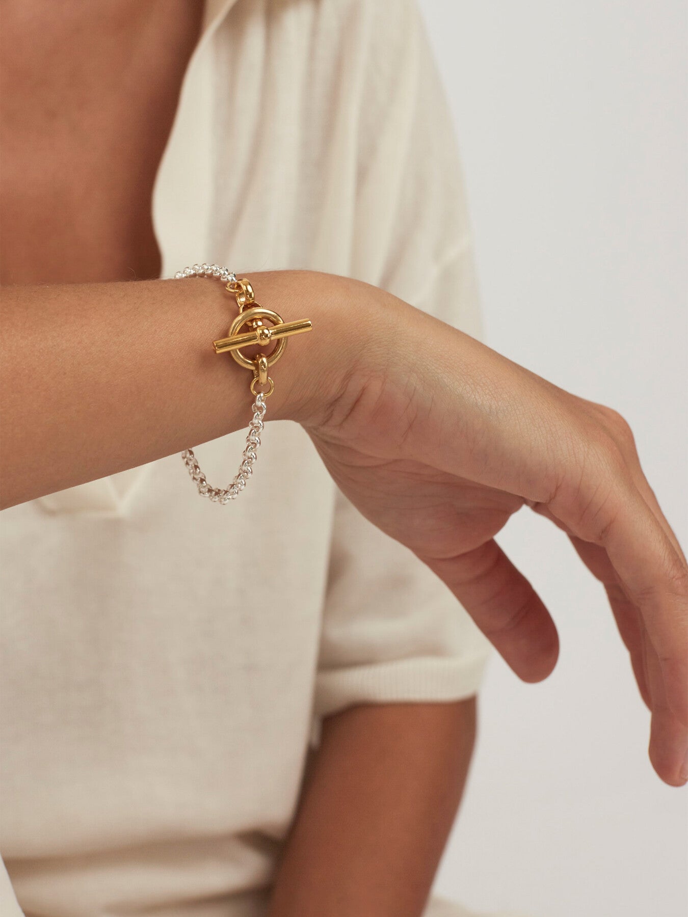 Small Silver and Gold T bar clasp Belcher chain bracelet