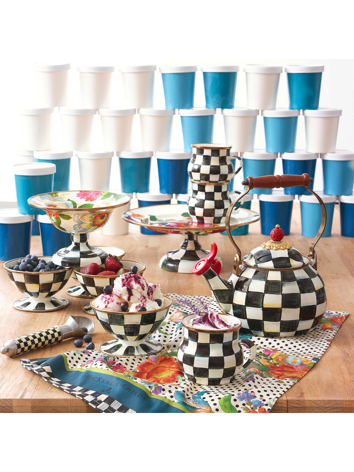 Courtly Check Enamel Mug