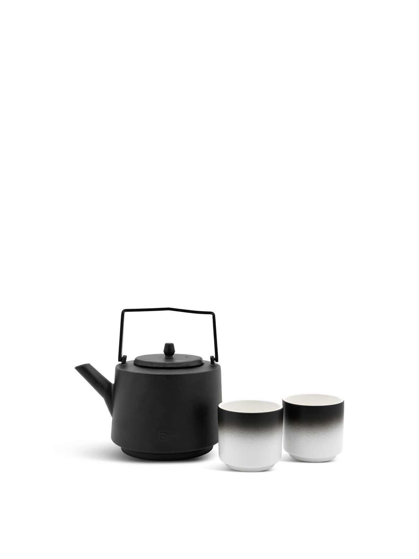 Hubei Design Cast Iron Teapot with 2 Porcelain Mugs Tea Set