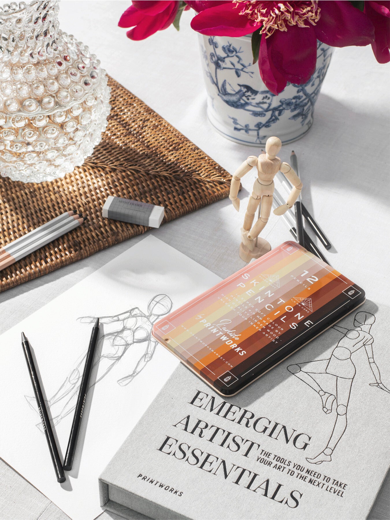 12 Colour pencils Skin Tone