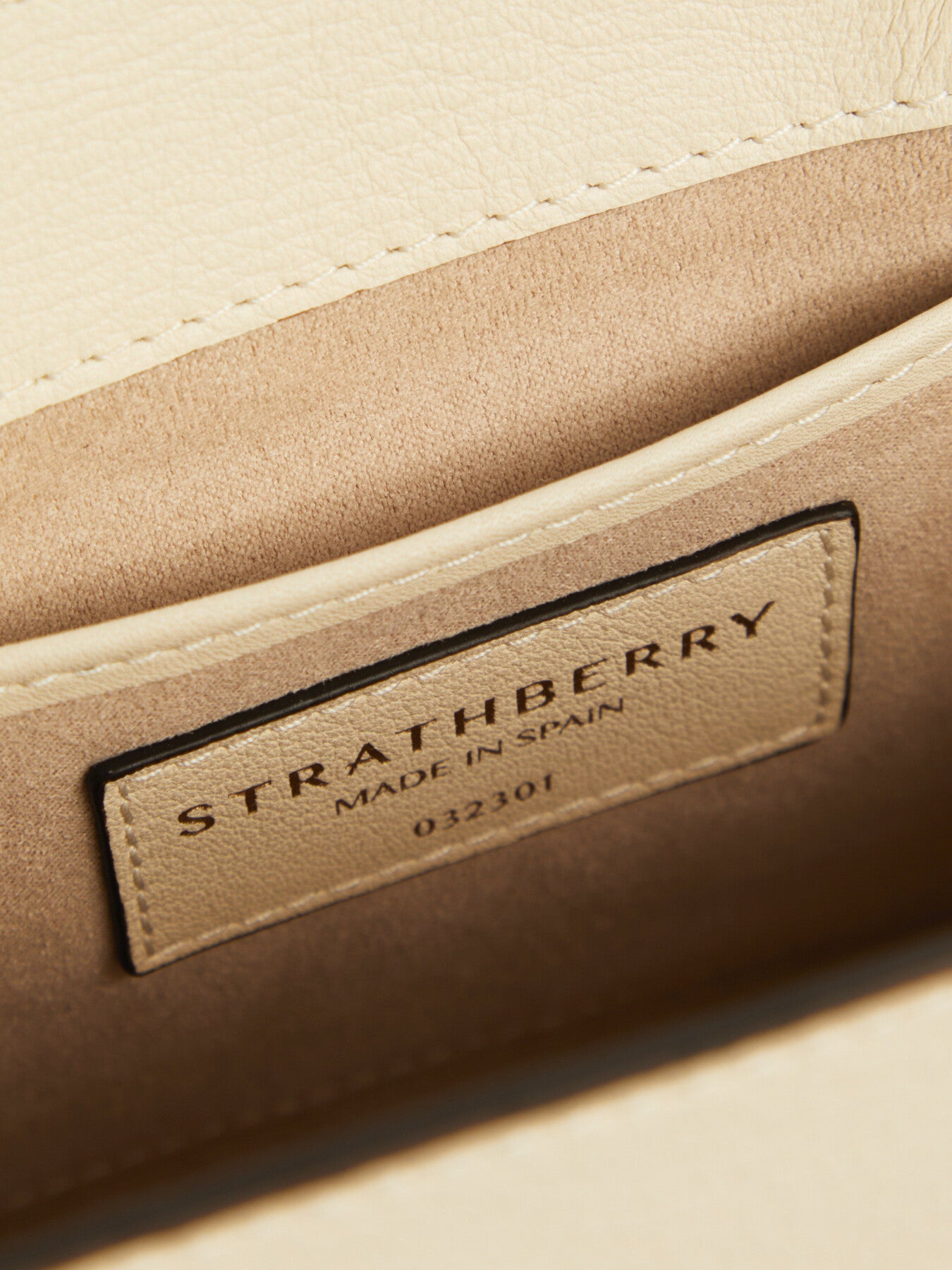 Nano Tote Sc Leather