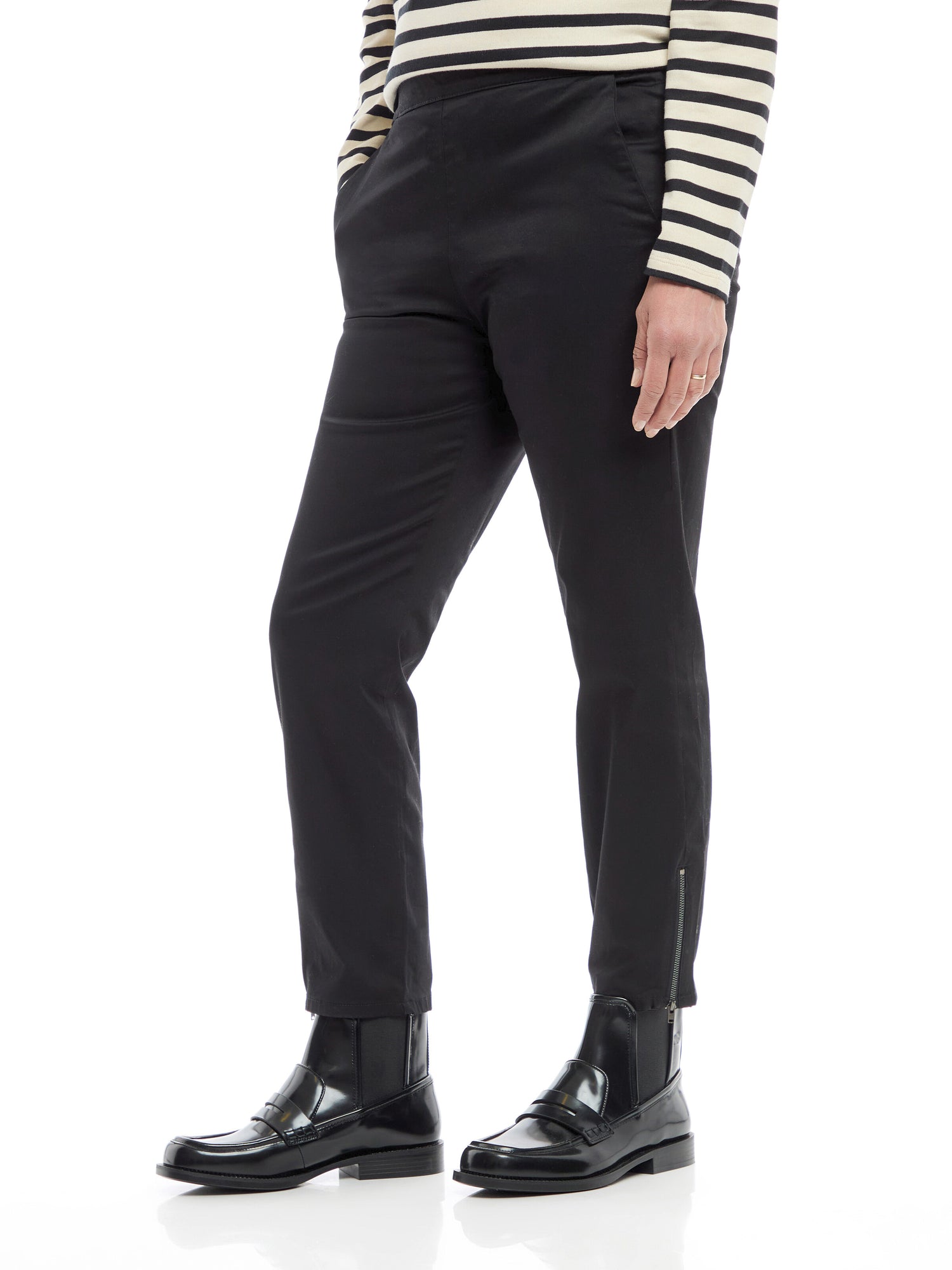 MaPadme Solid Chino Trousers