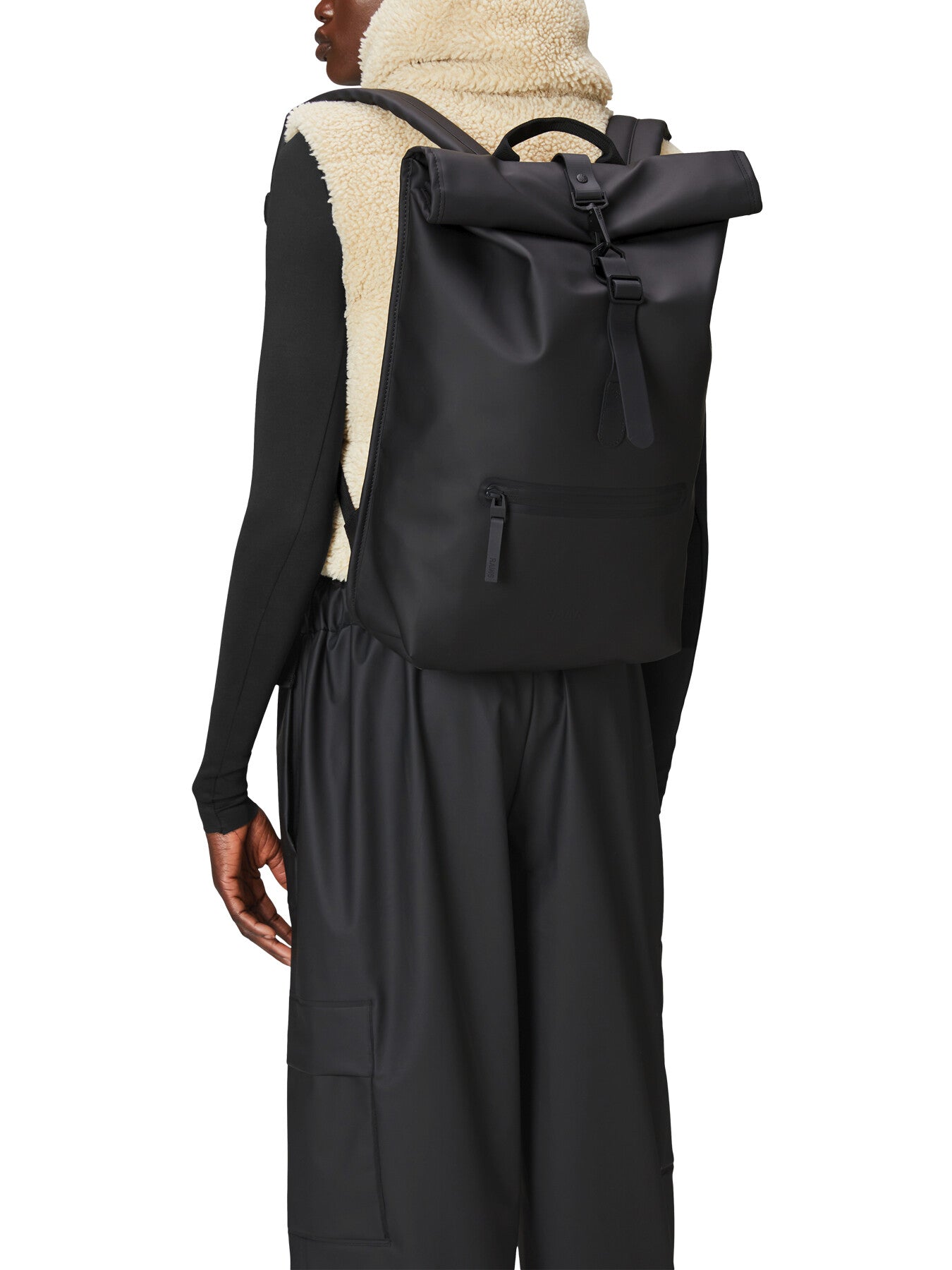 Rains Rolltop 48cm Rucksack W3 Black