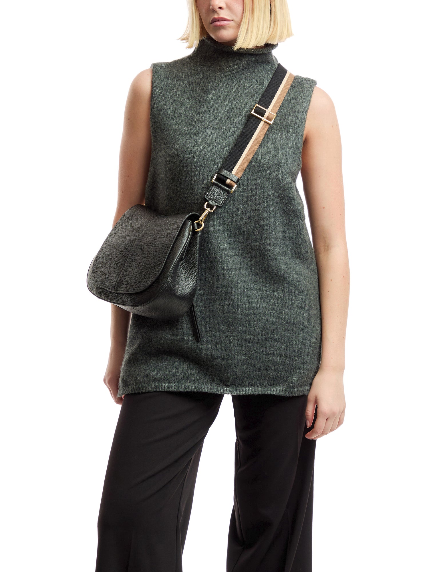 Helena Round Crossbody