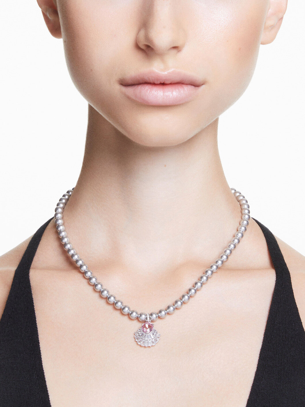Idyllia Shell Pendant