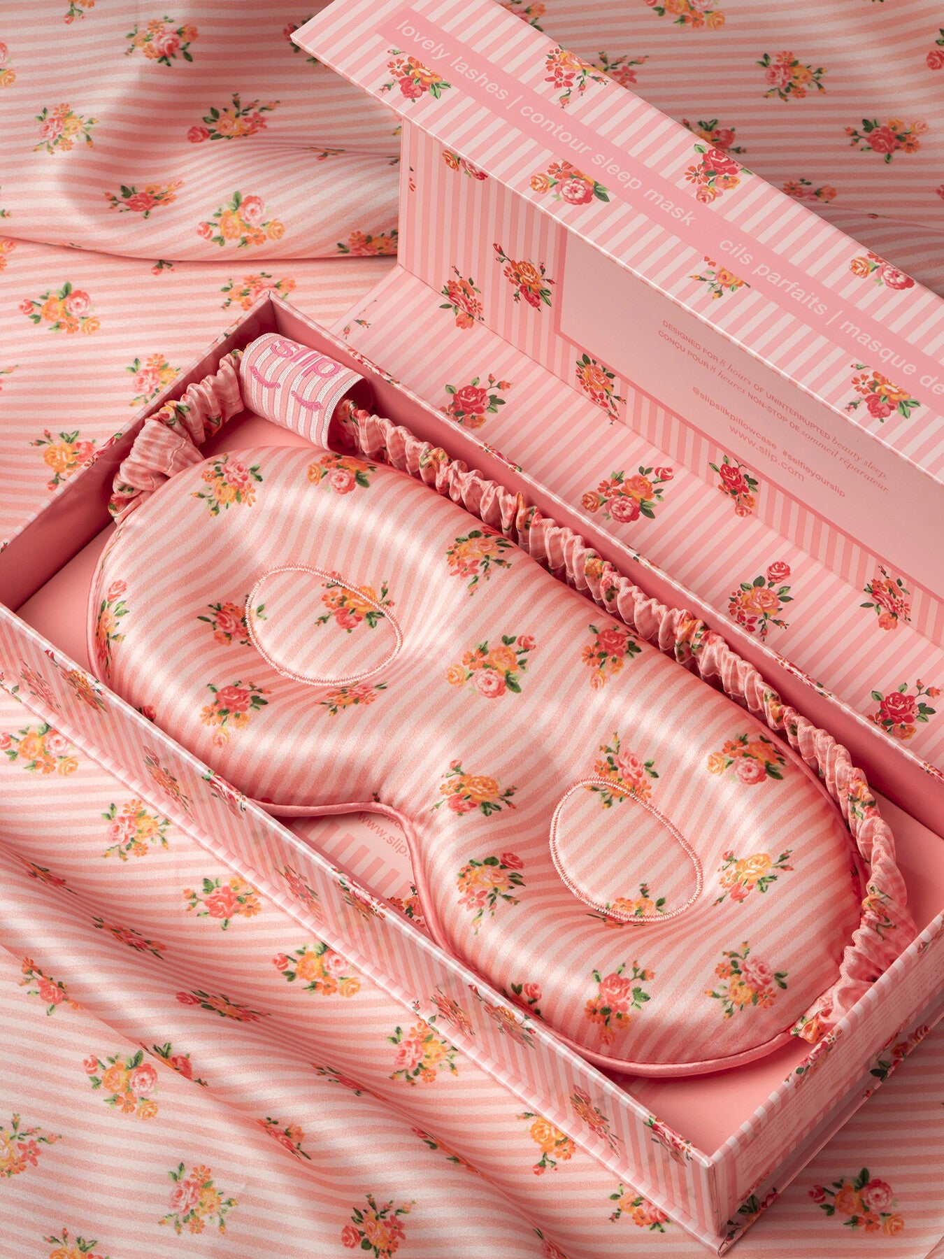 Petal Lovely Lashes Contour Silk Sleep Mask