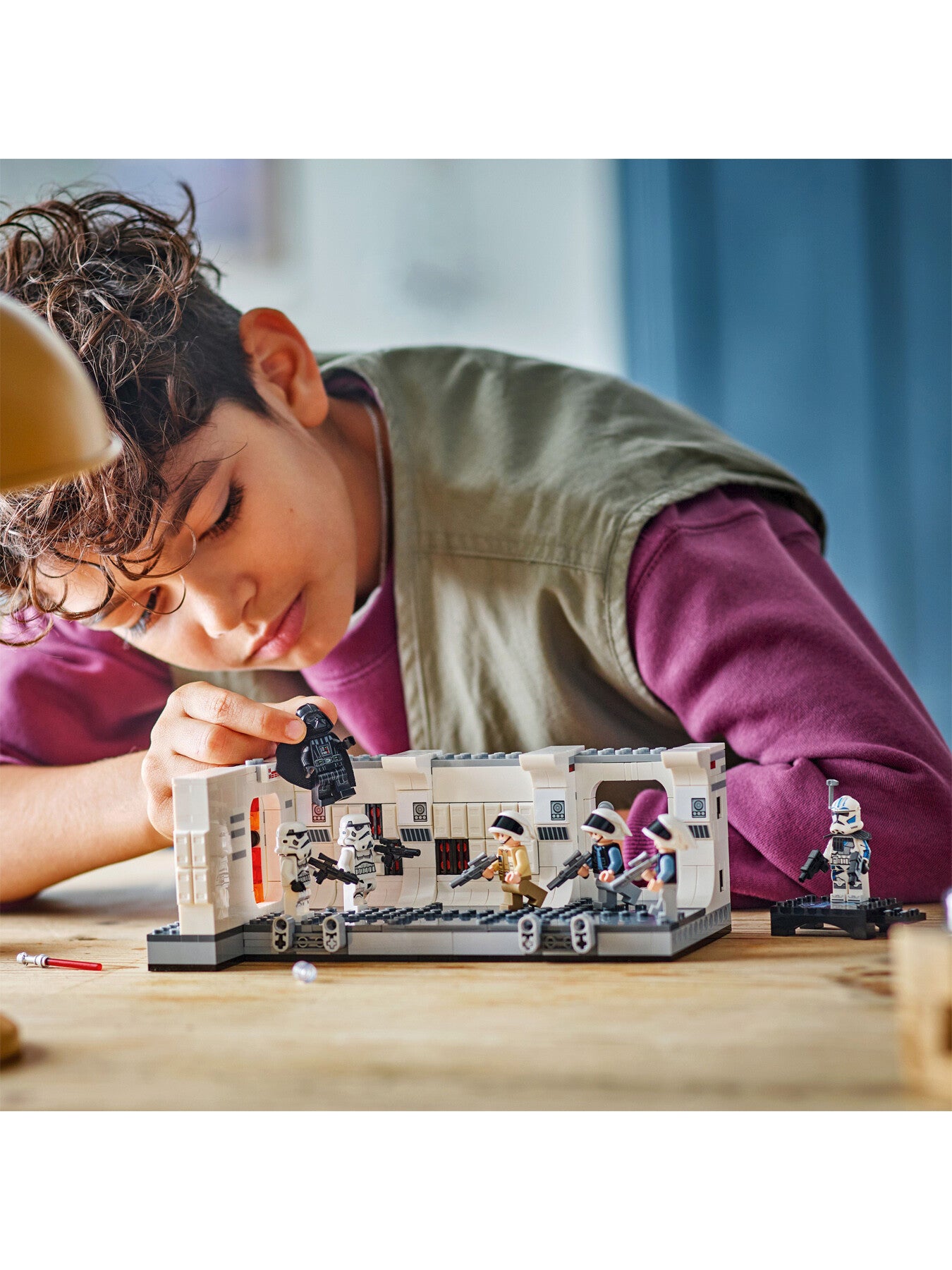 LEGO Star Wars Boarding the Tantive IV Set 75387