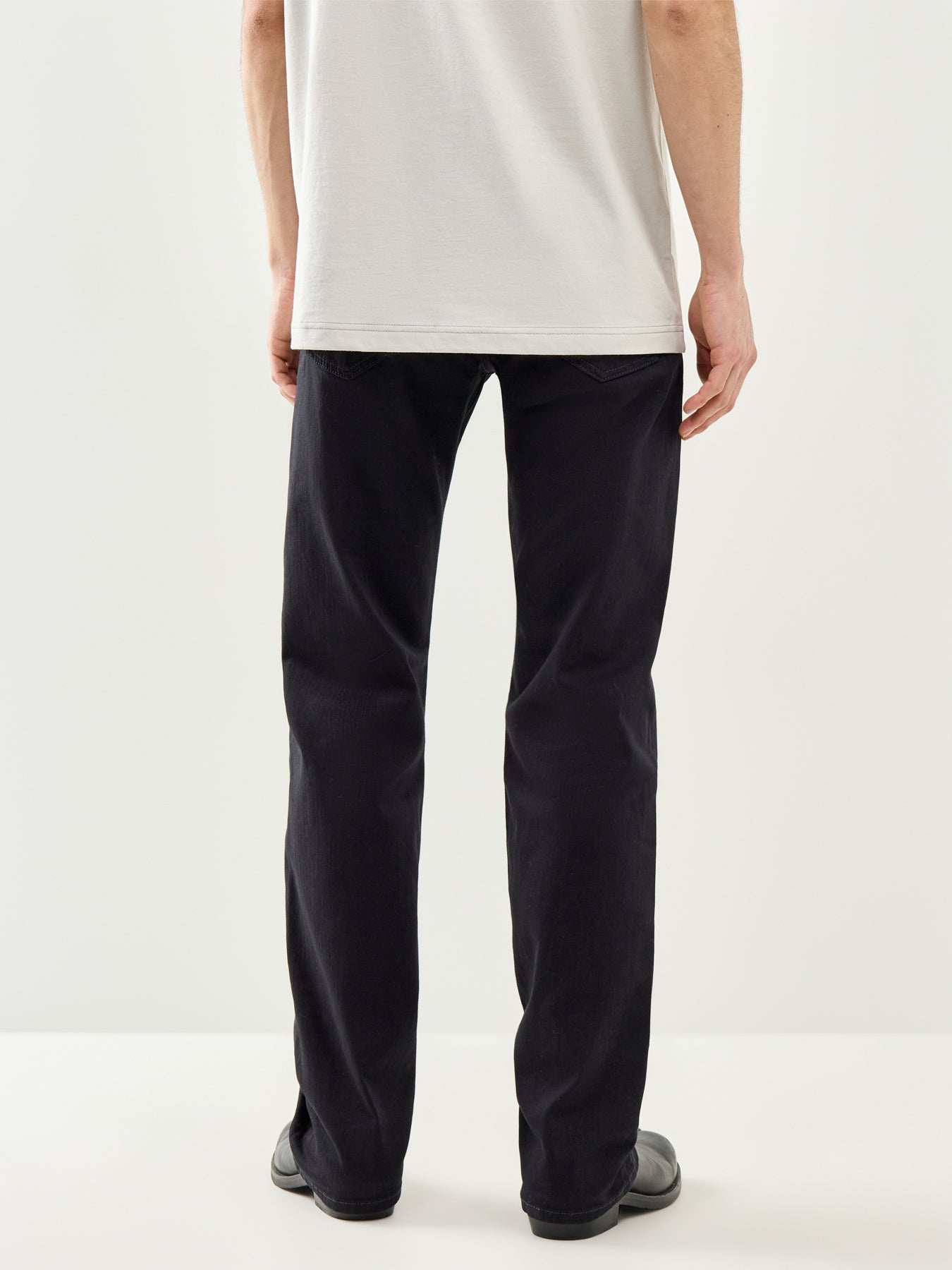 Diesel 1985 Larkee Tapered Fit Jeans in Black