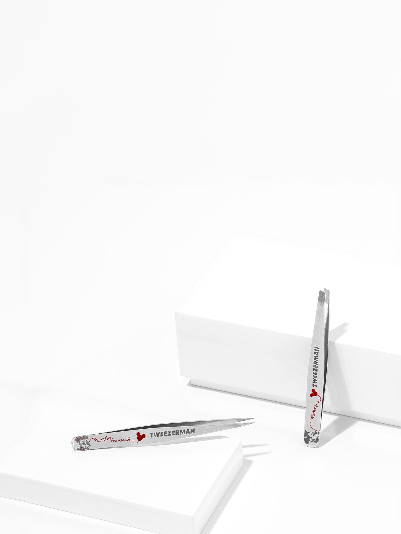 Disneys Mickey Mouse and Minnie Mouse Forever in Love Petite Tweezer Set