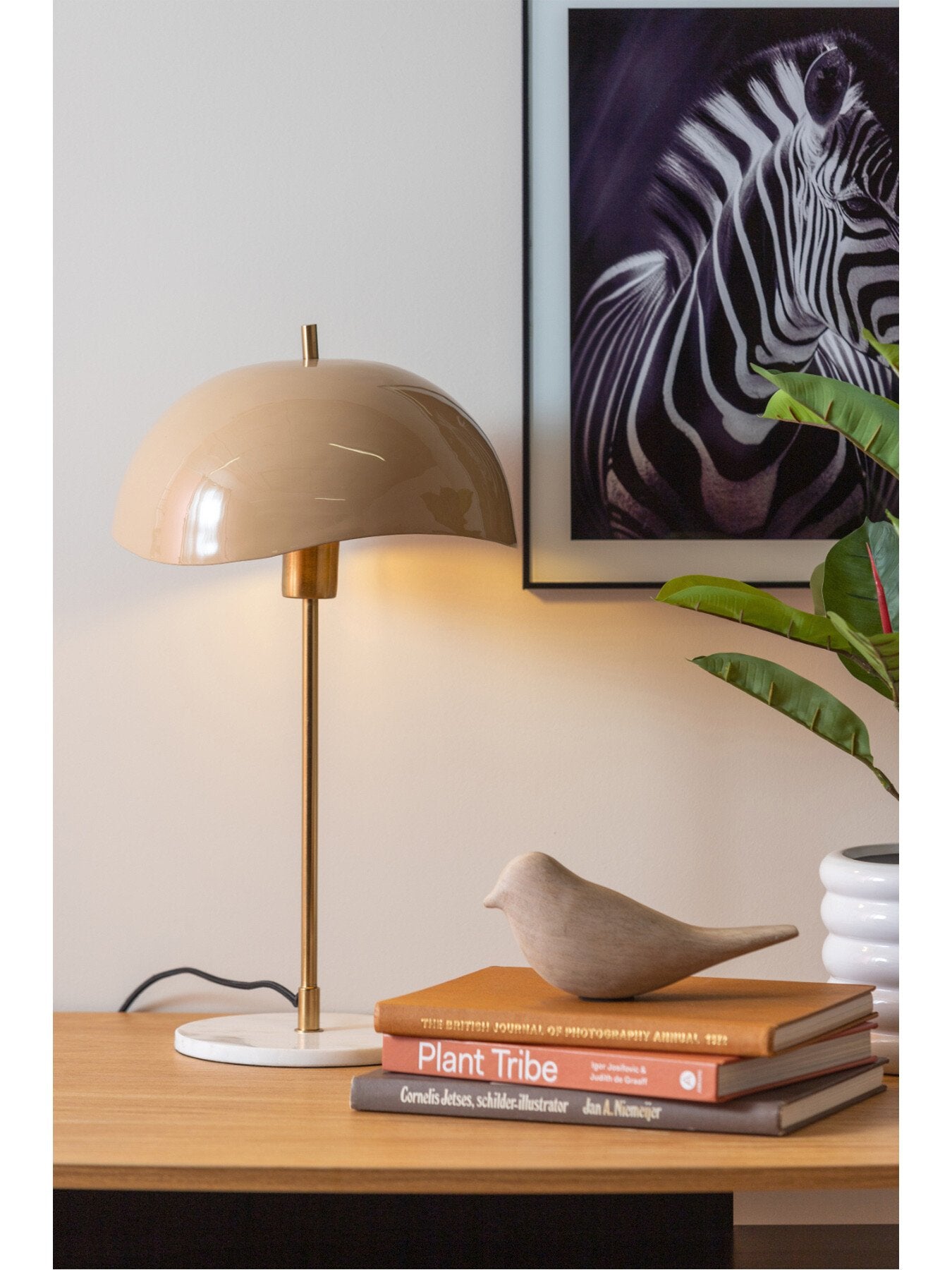 Table Lamp Waved Dome