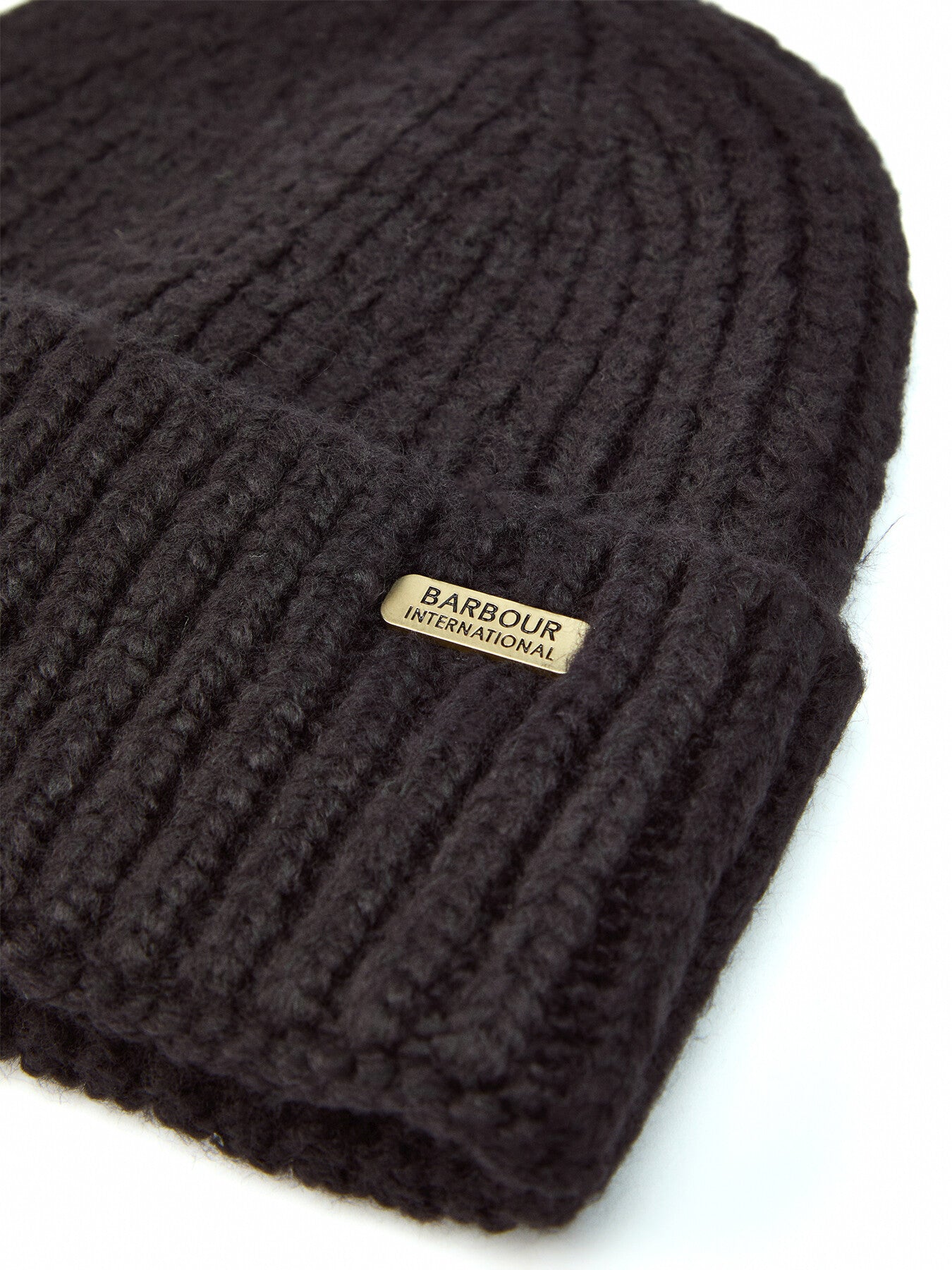 B. Intl Aria Beanie