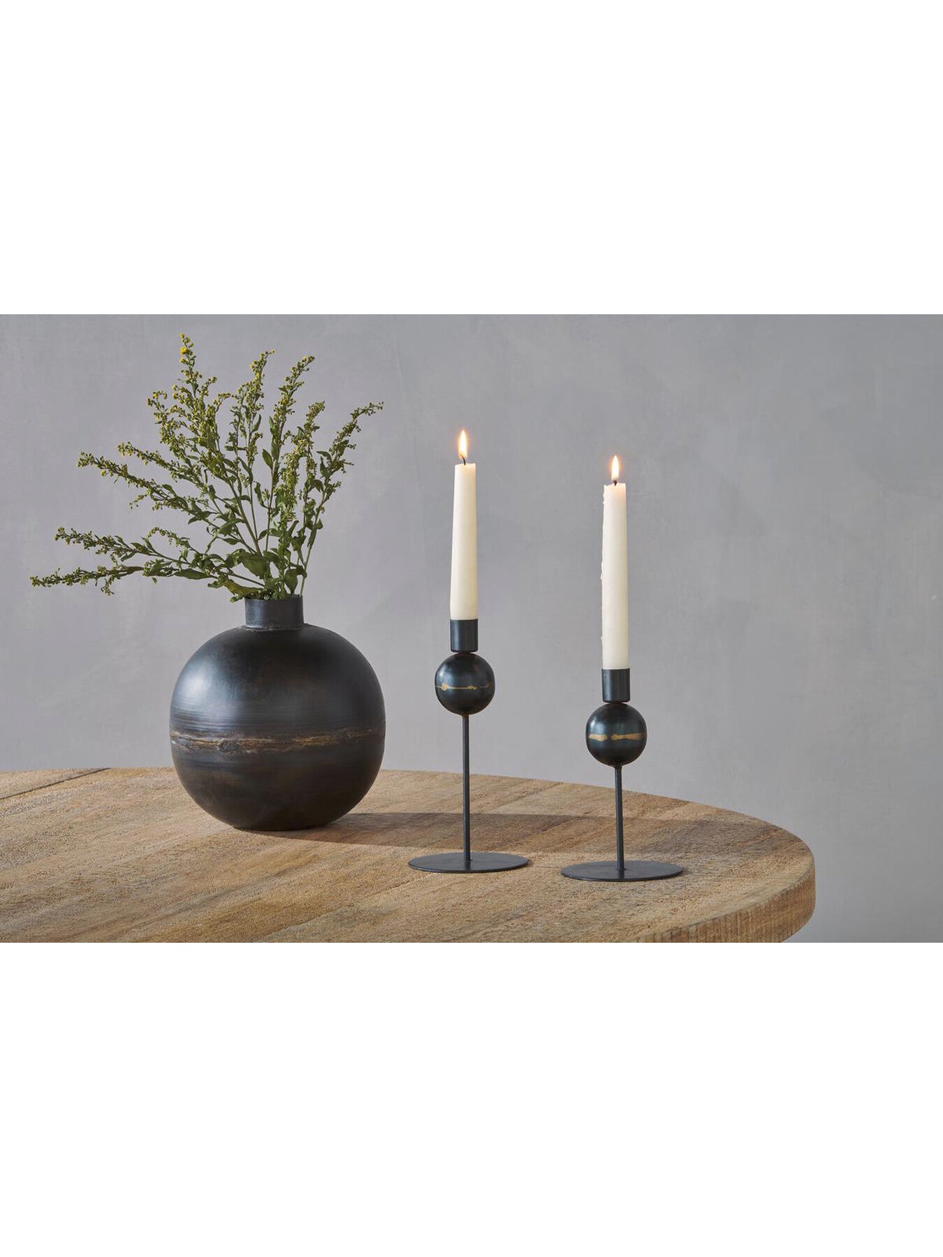 Endo Recycled Iron Candle Holder Set of 2