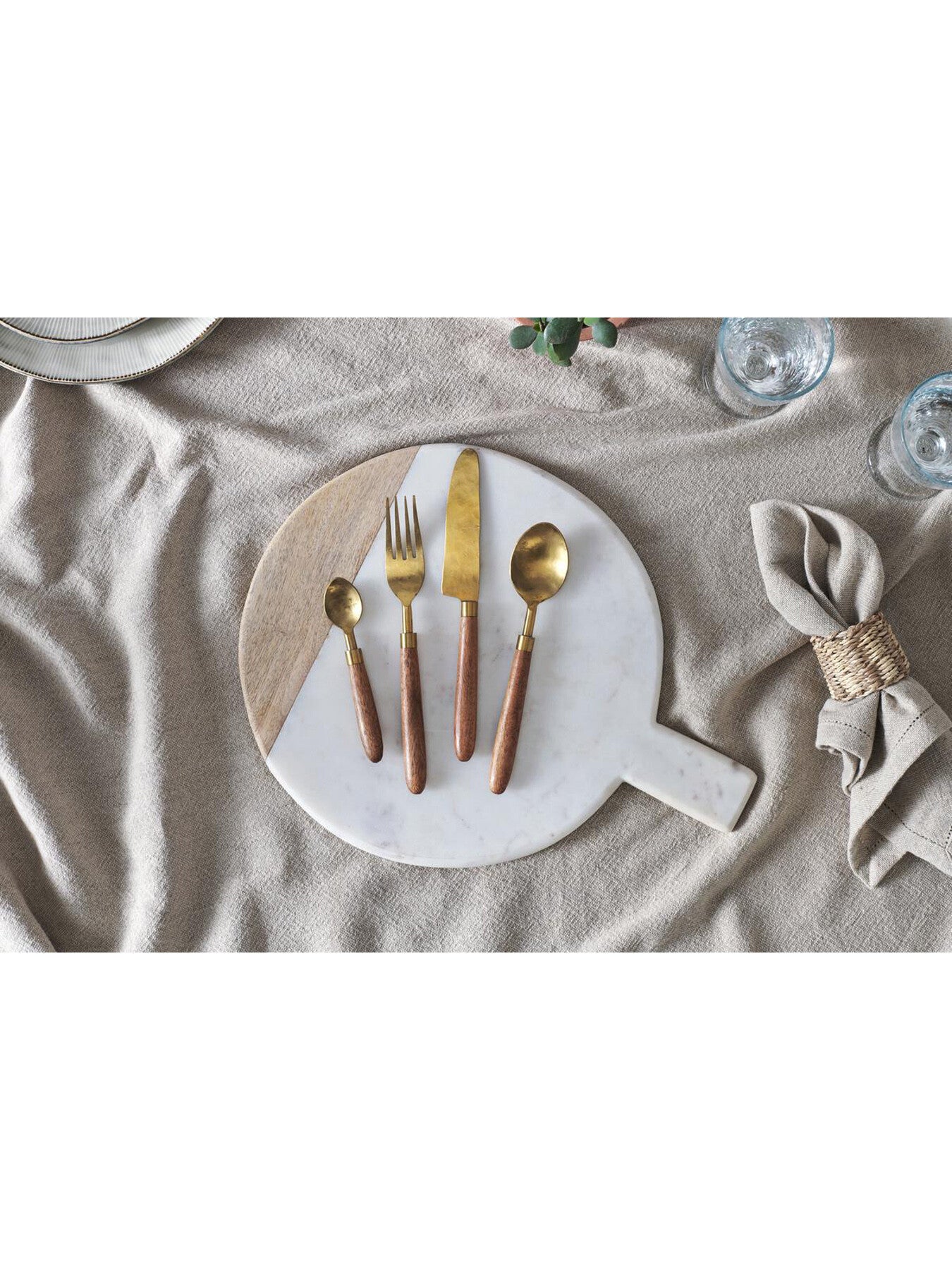 Soni Cutlery 16 Piece Set