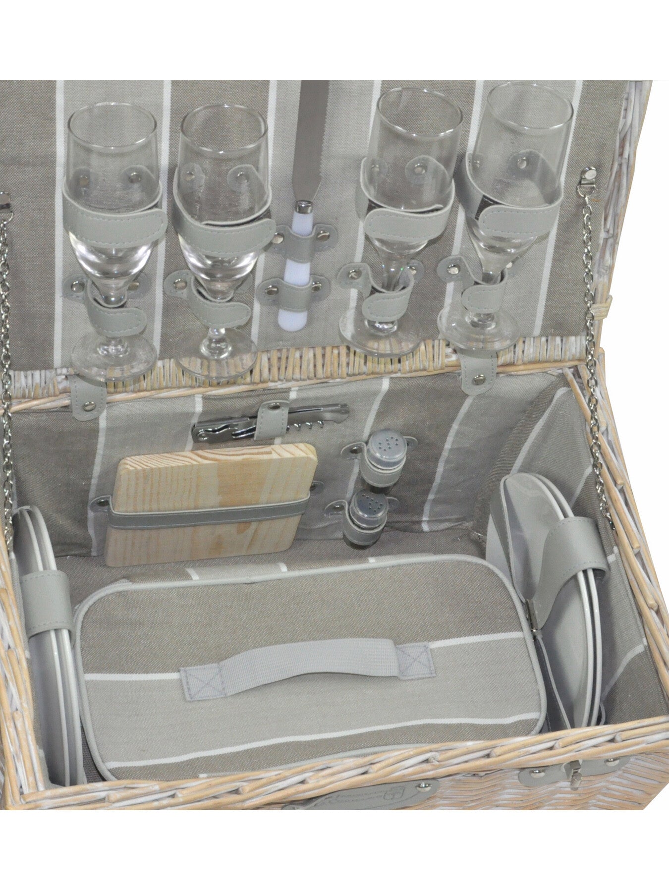 Polo Club Equiped Bleached Wicker Picnic Basket for 4 Persons