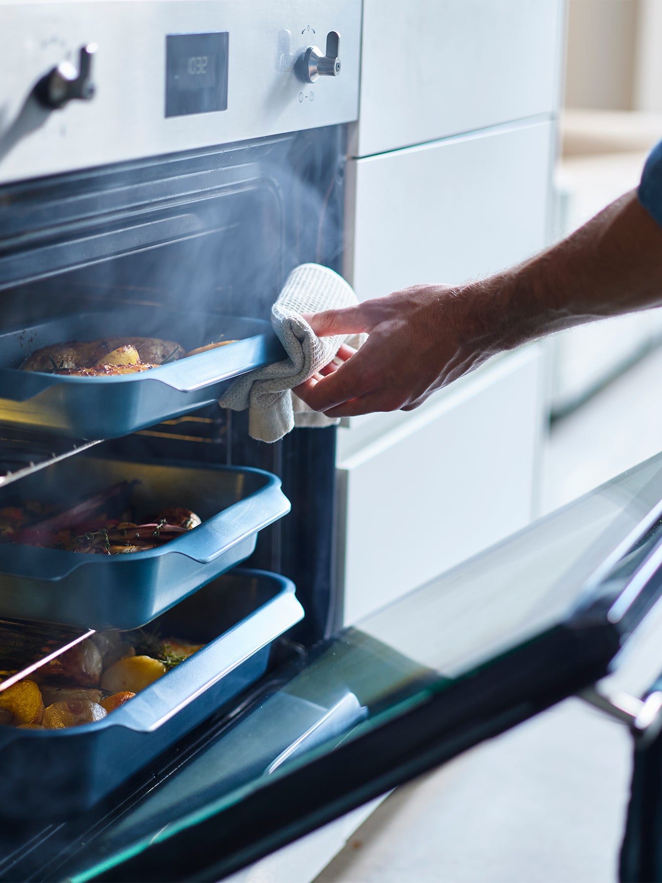 Nest Oven Tray Large Blue