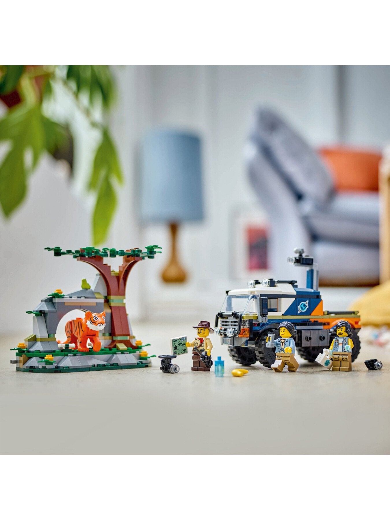 Jungle Explorer Off-Road Truck 60426