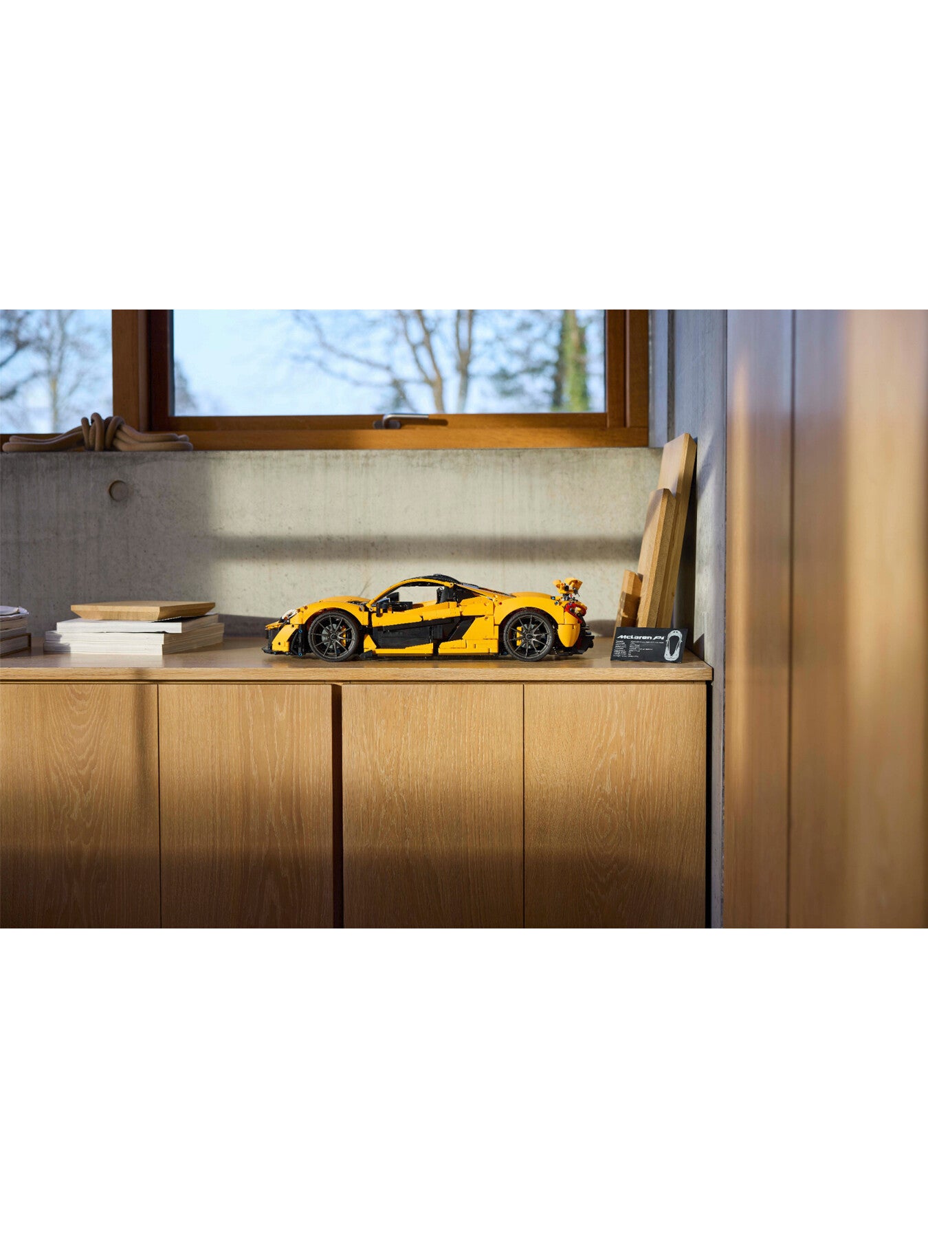 McLaren P1 Model Car Set for Adults 42172