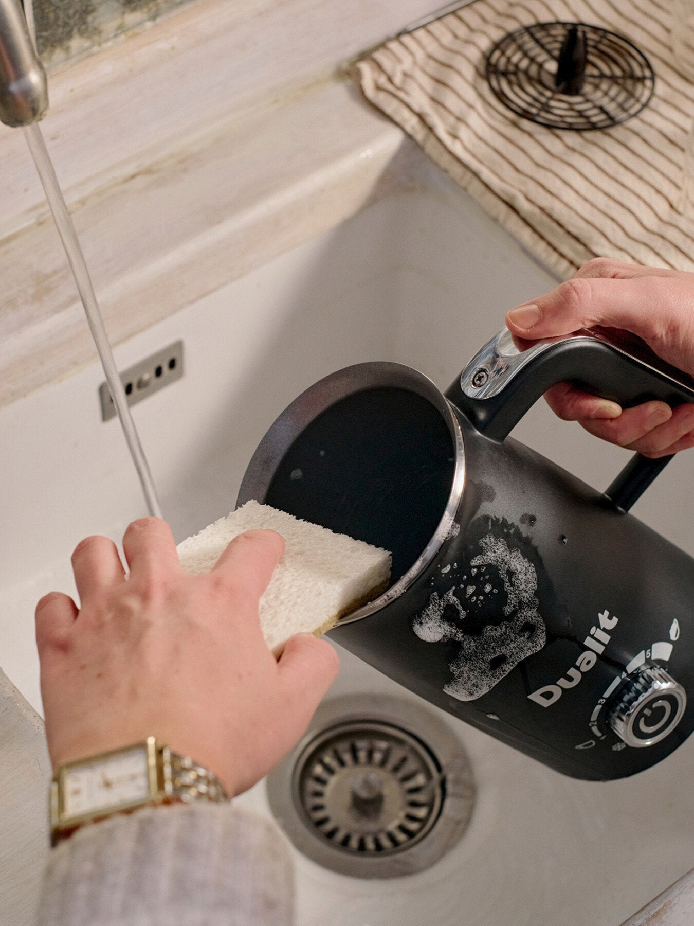 Cocoatiser Hot Chocolate Maker