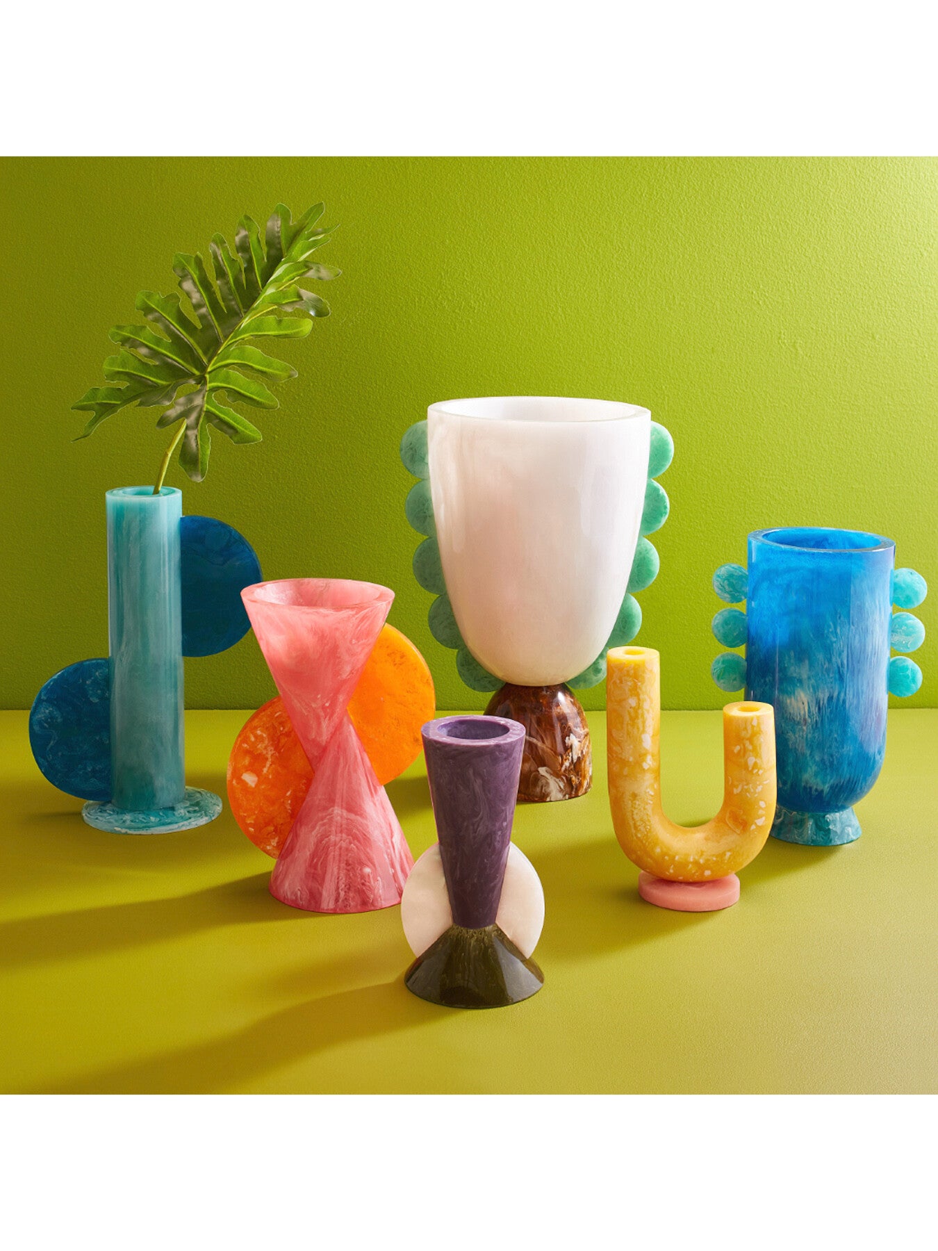 Mustique Disc Urn Vase