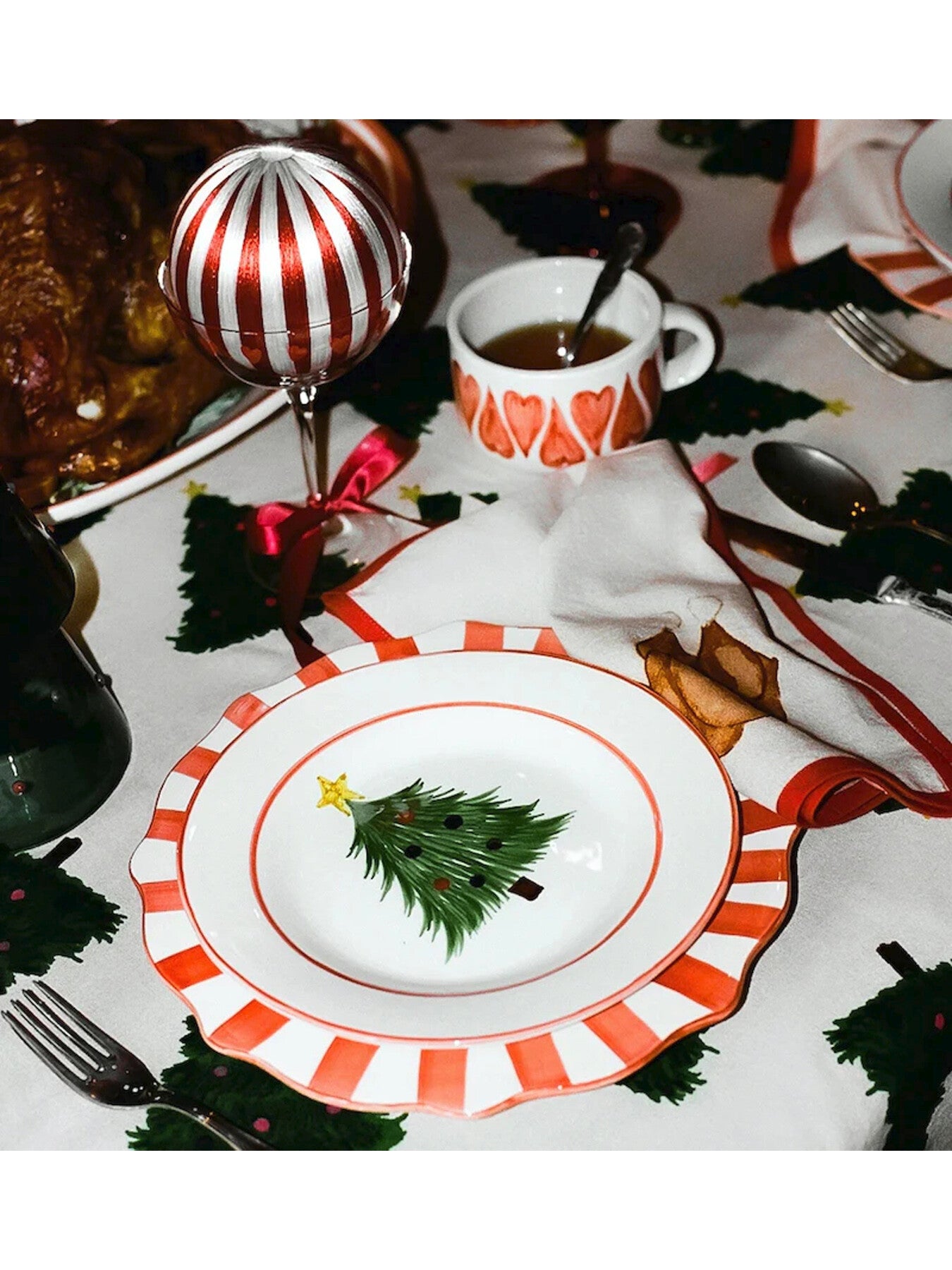 Candy Cane Scalloped Dinner Plate