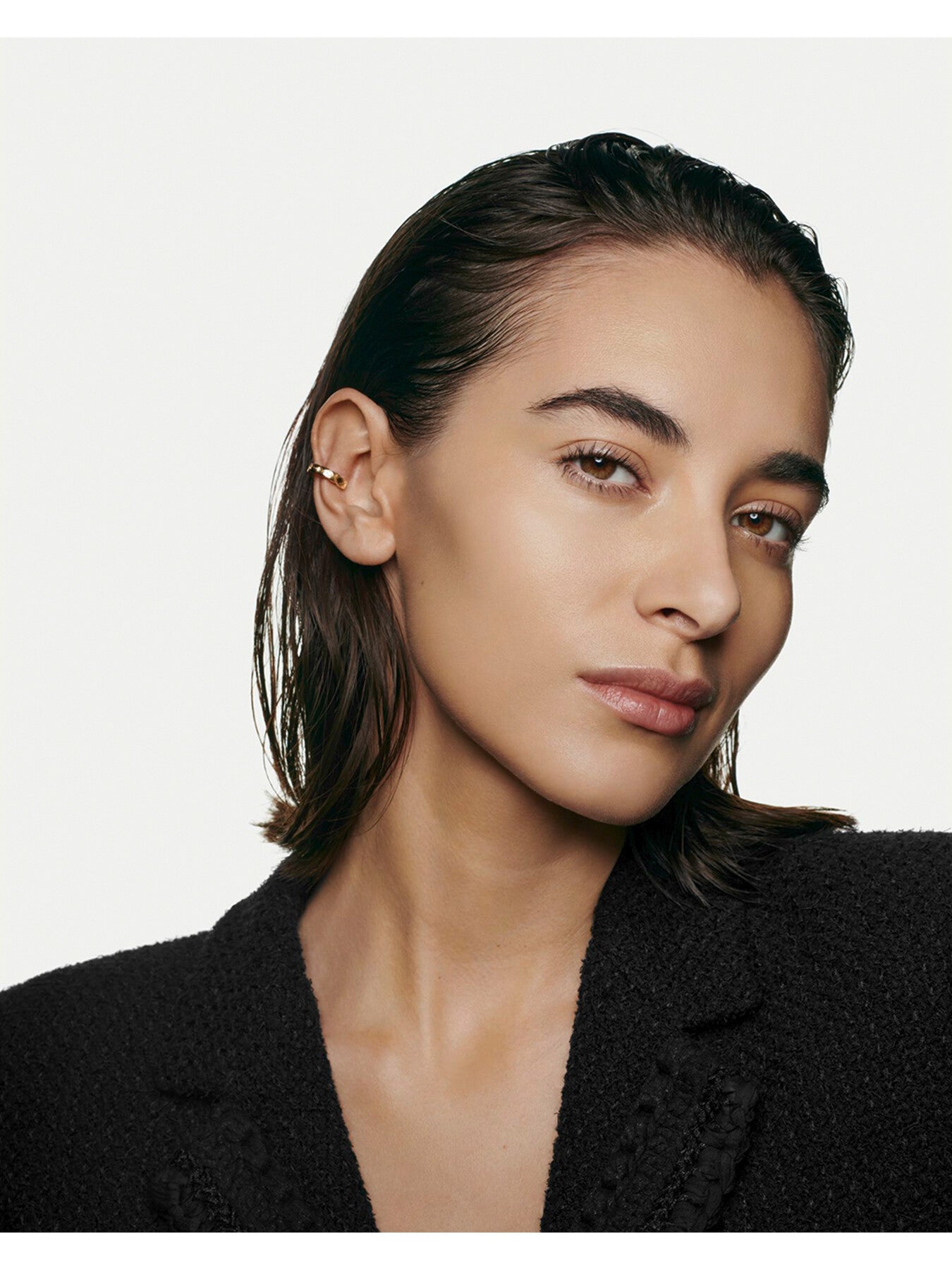 Les Beiges New Healthy Glow Foundation