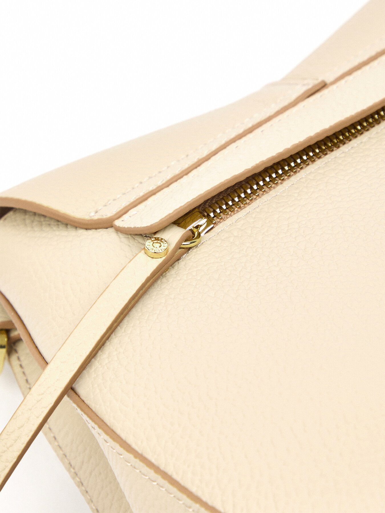 Helena Round Crossbody Bag