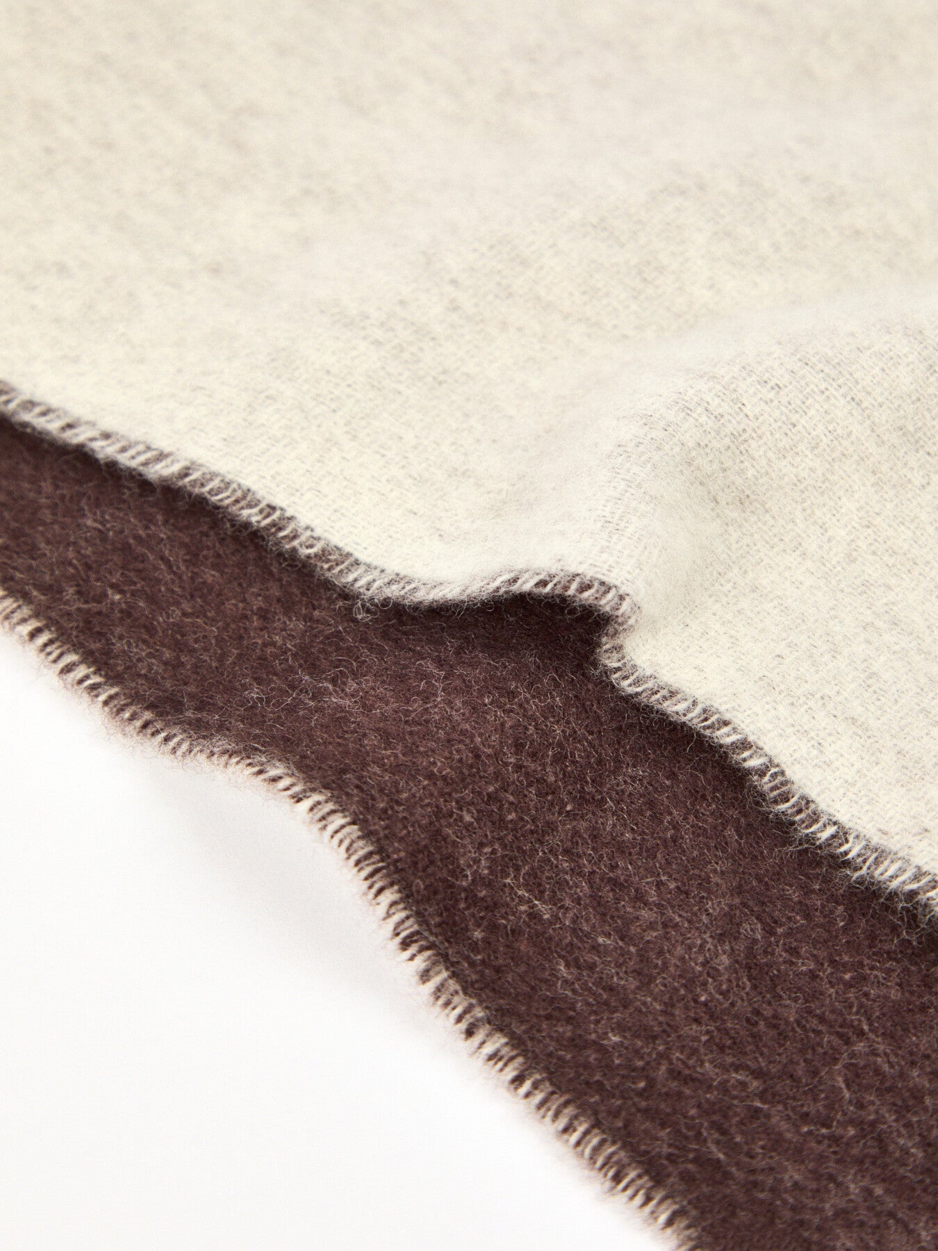 Single Orb Wool Scarf