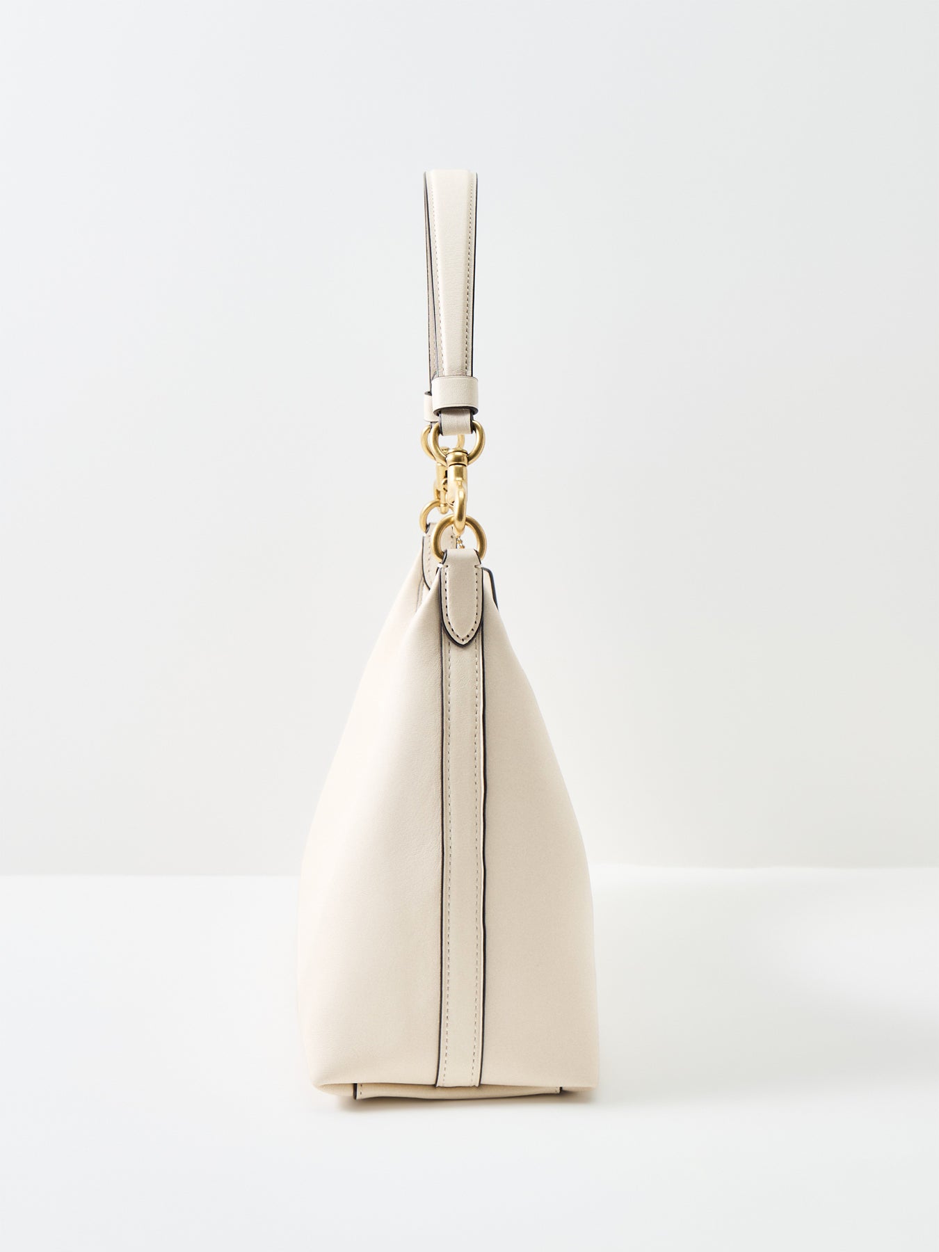 Juliet 25 Leather Shoulder Bag Chalk