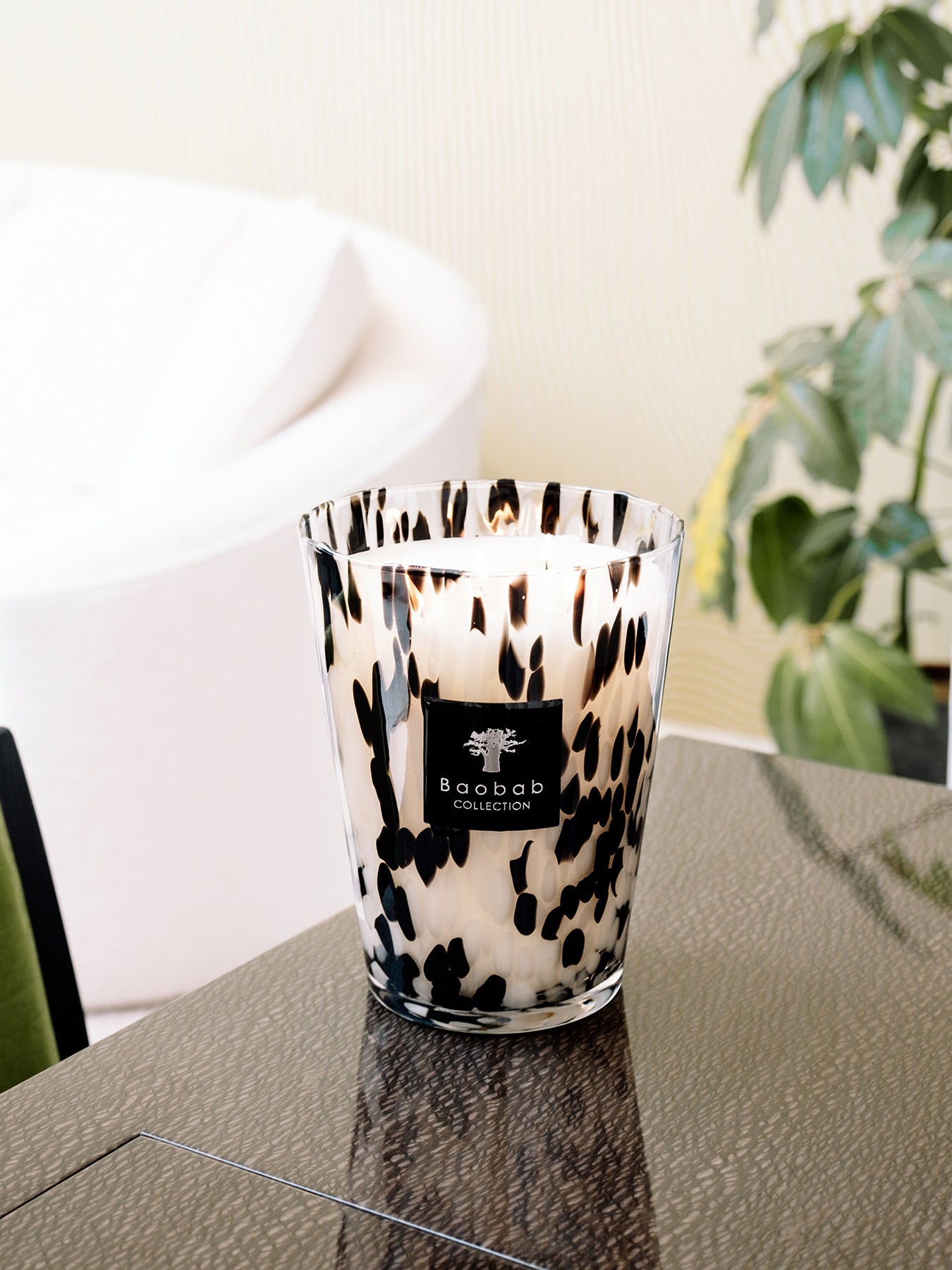 Black Pearl Candle 3kg Black