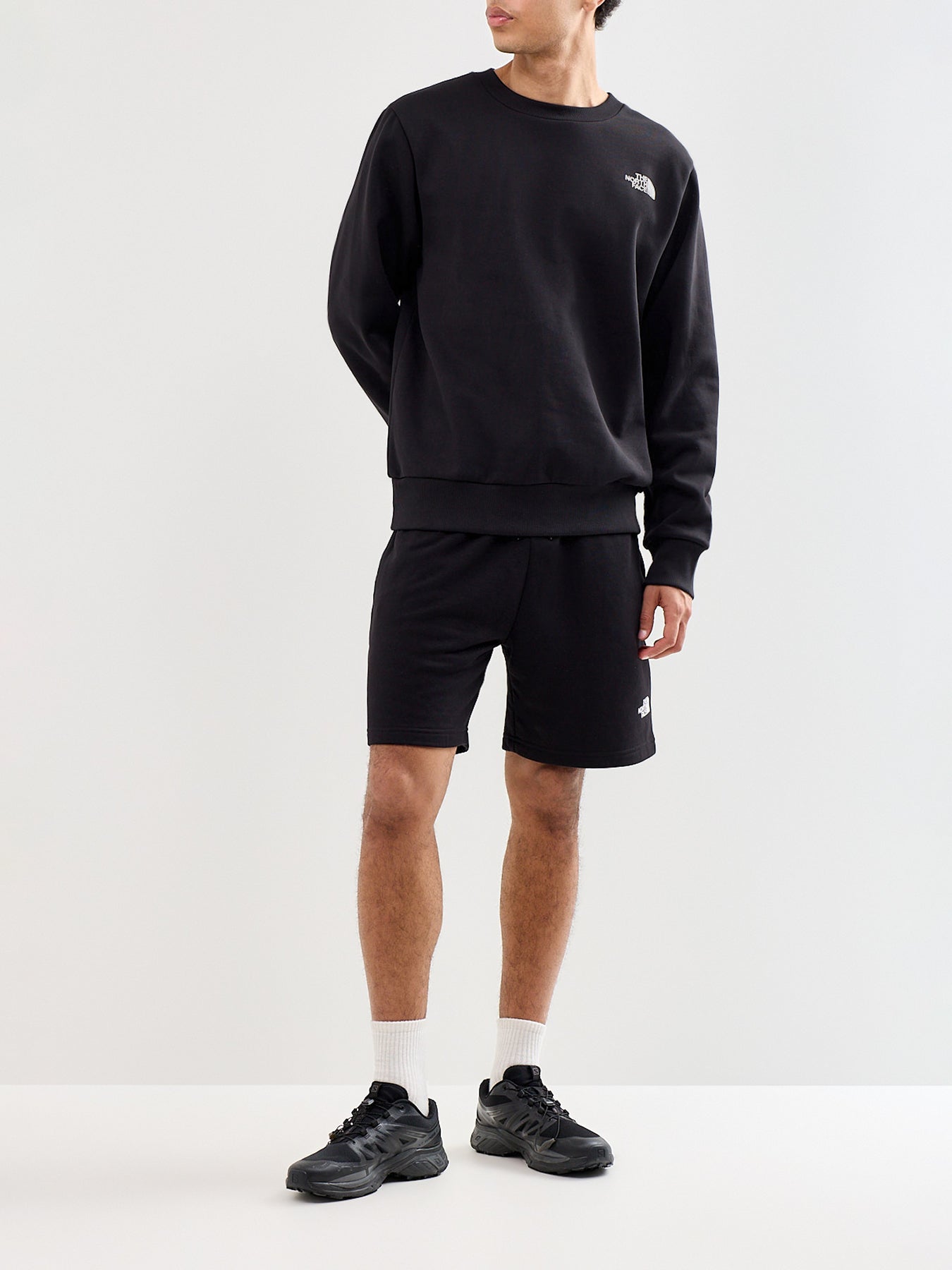Simple Dome Crew Neck Sweatshirt Black