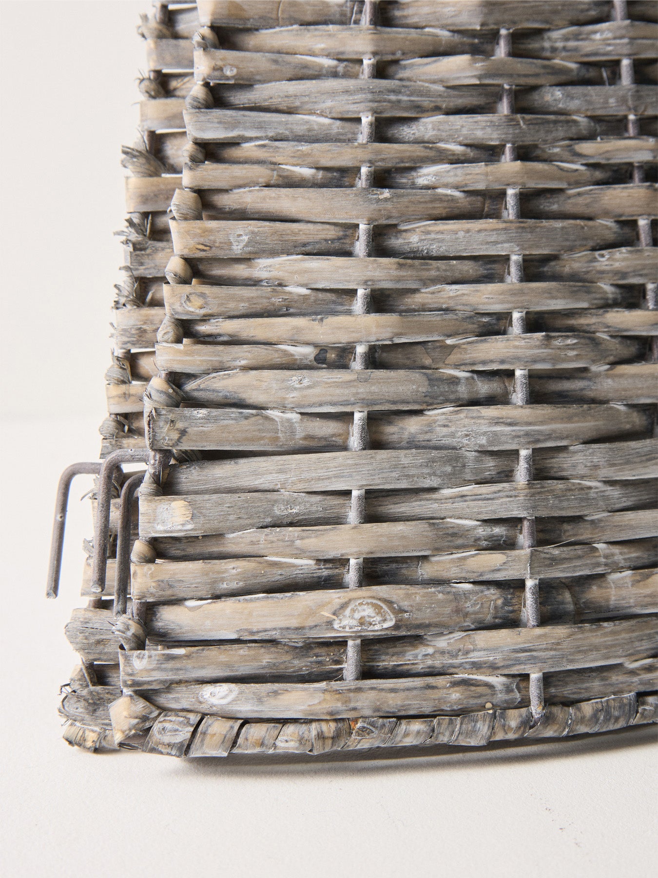 Kaemingk Tree Ring Willow Grey