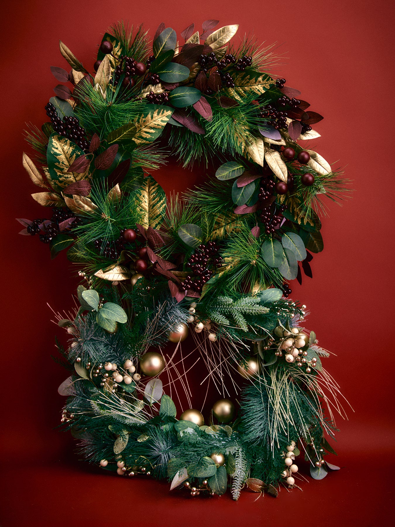 Wilsthrope Christmas Wreath 58cm