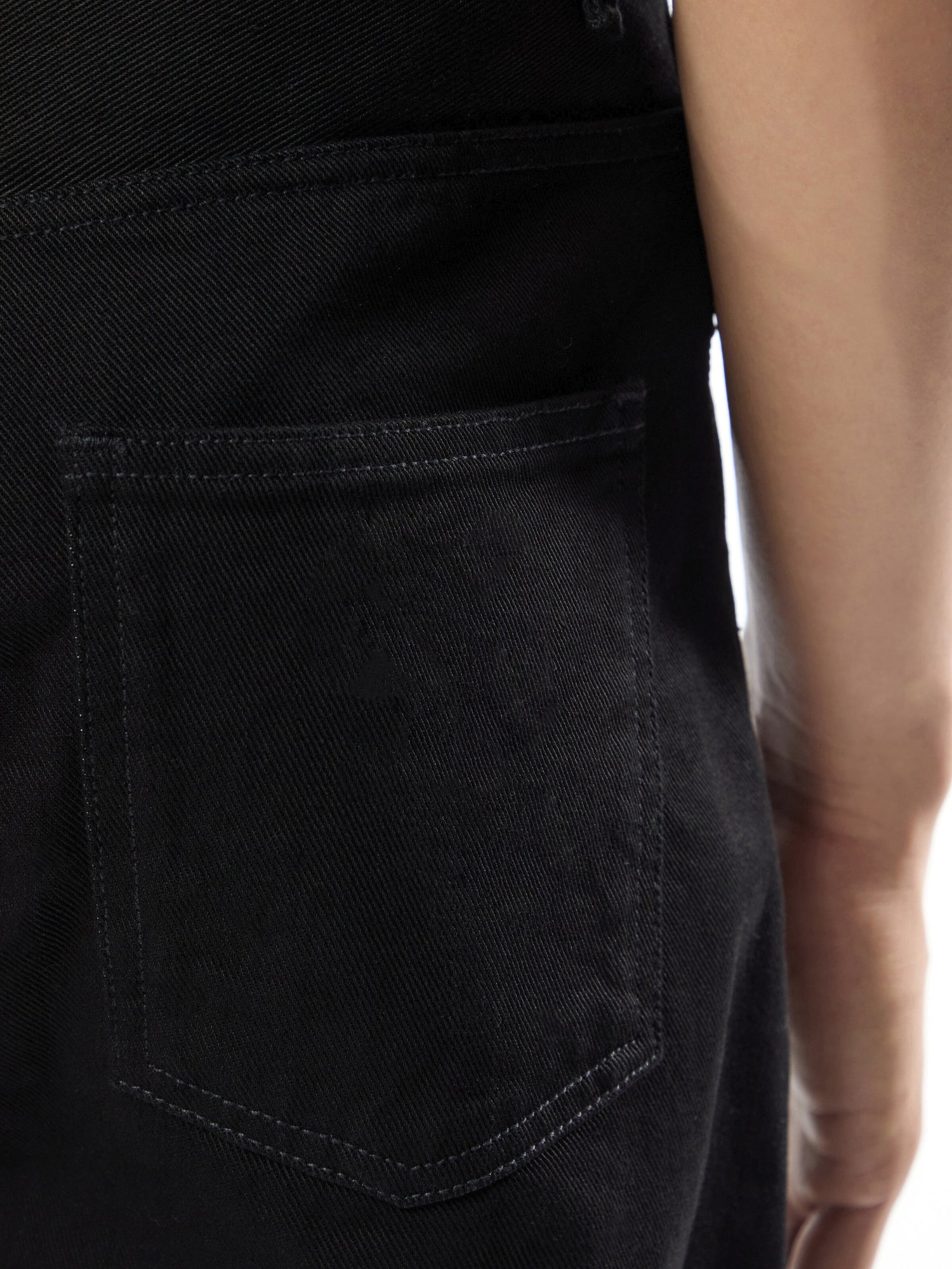 Relaxed Fit Newel Jeans