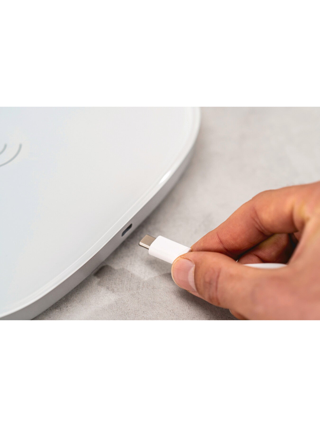 Digital Kitchen Scale and Induction Charger