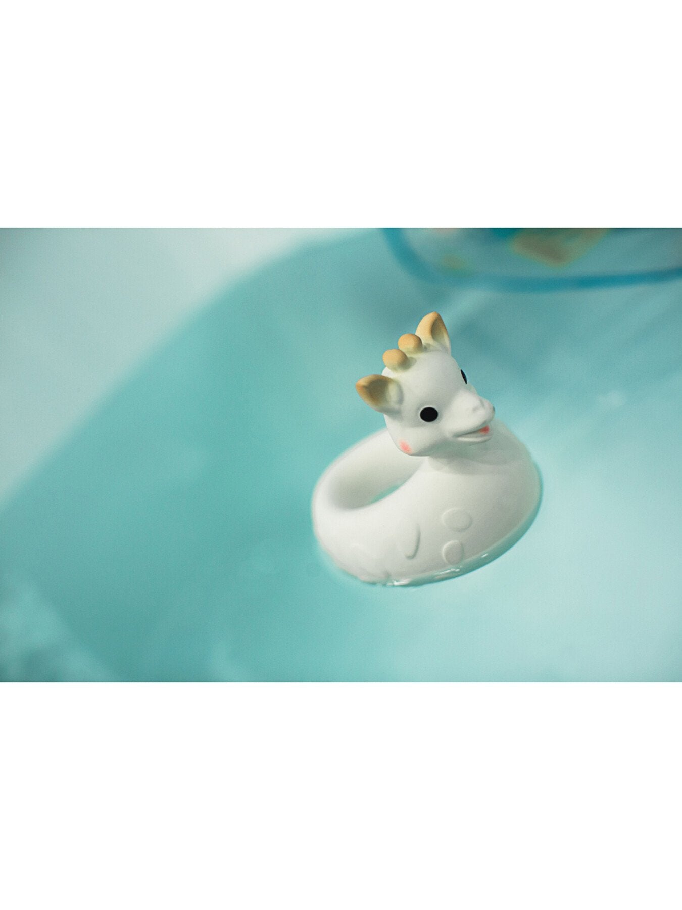 Sophie the Giraffe Bath Toy