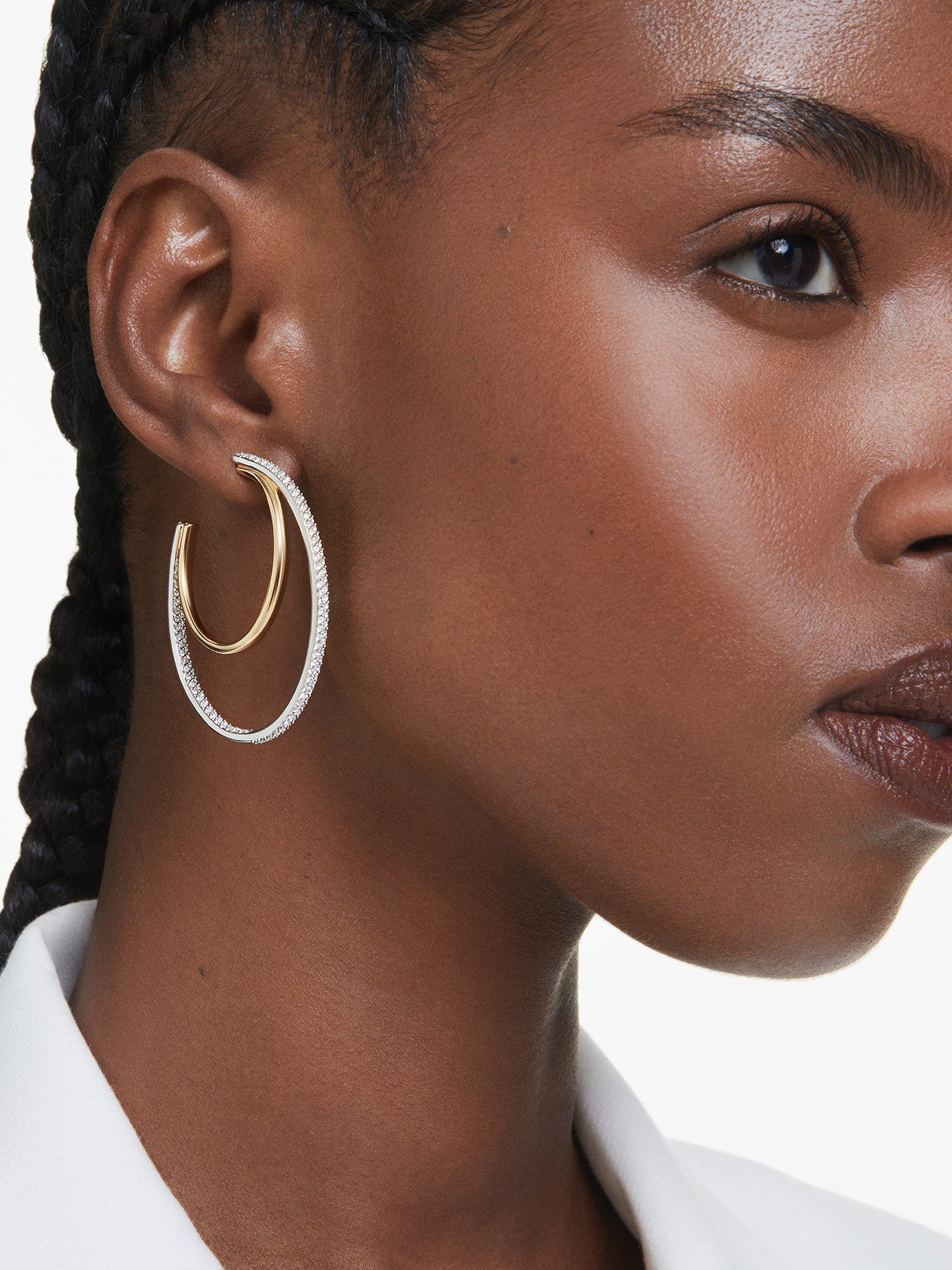 Hyperbola Medium Round Cut Hoop Earrings