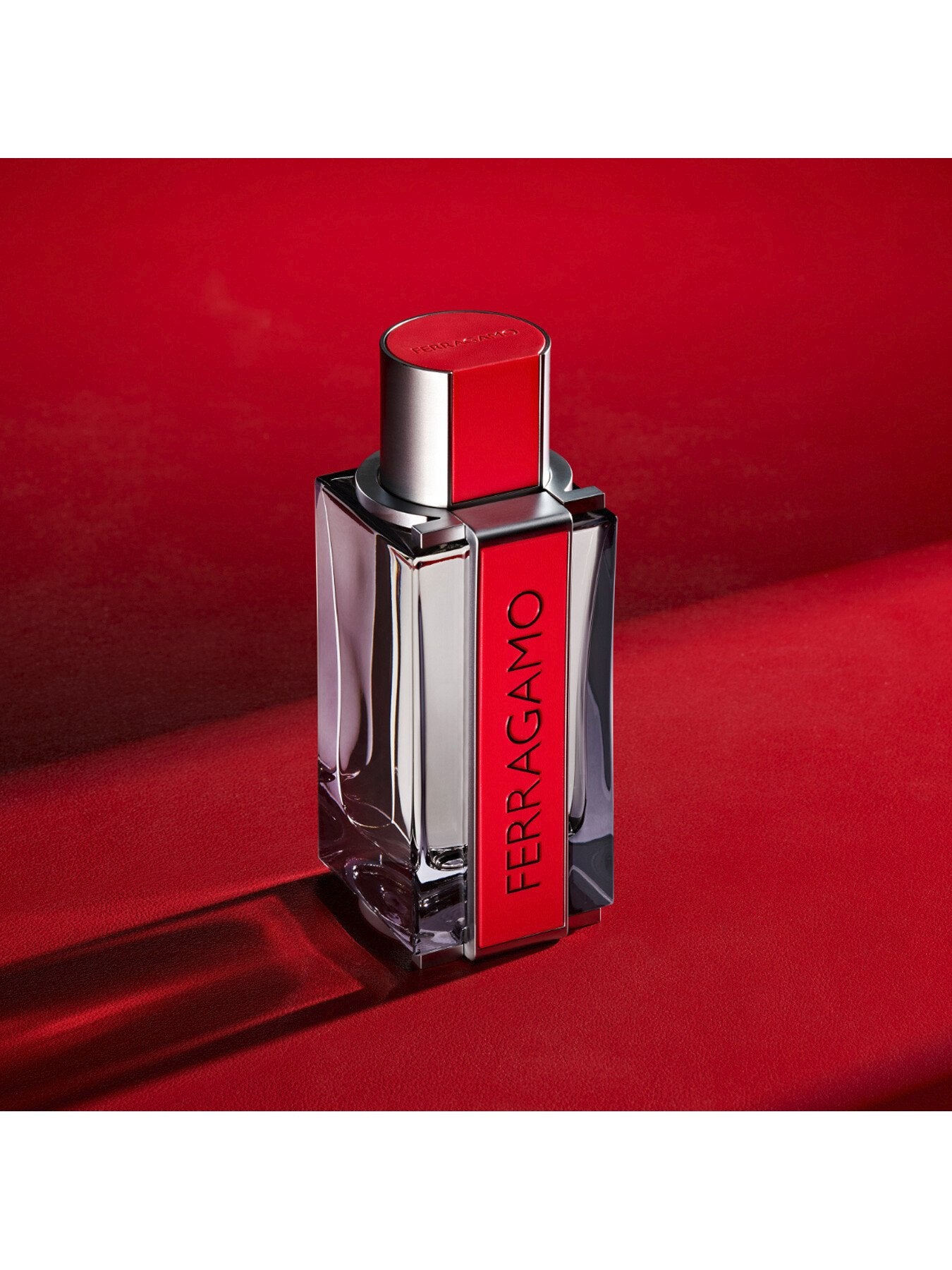 Red Leather Eau de Parfum 50ml