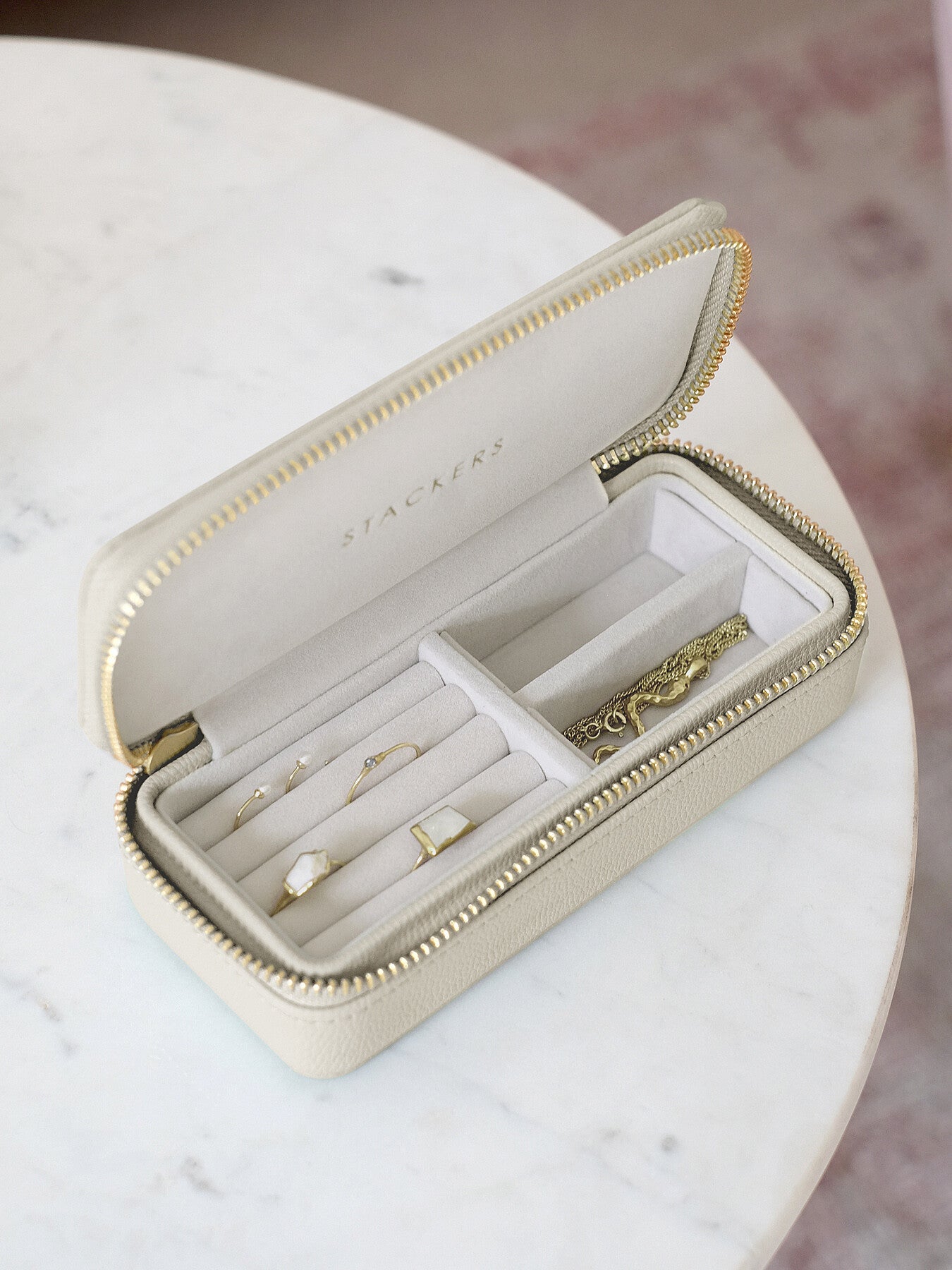 Medium Zipped Jewellery Box
